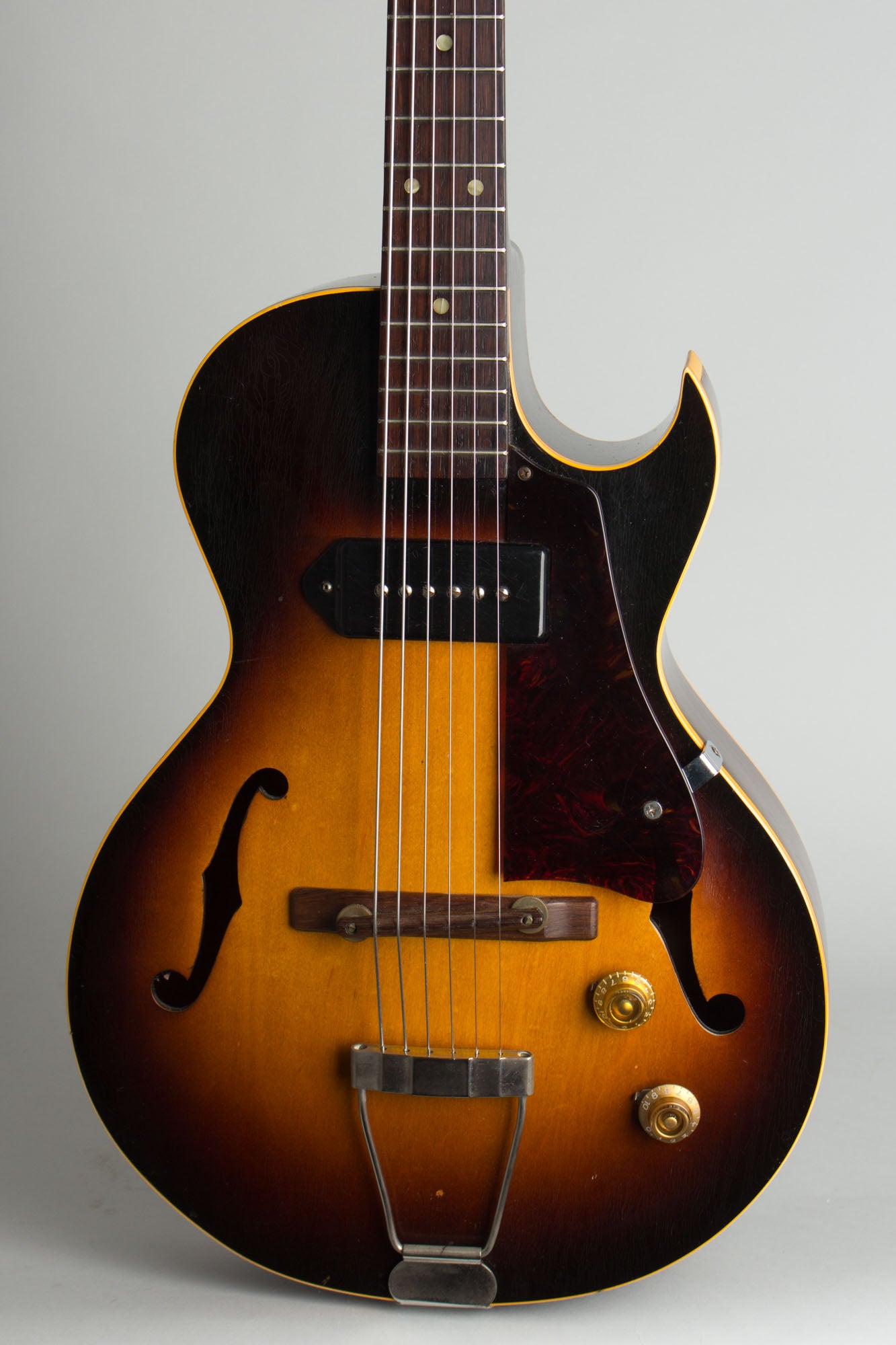 Gibson ES-140 Arch Top Hollow Body Electric Guitar (1956)