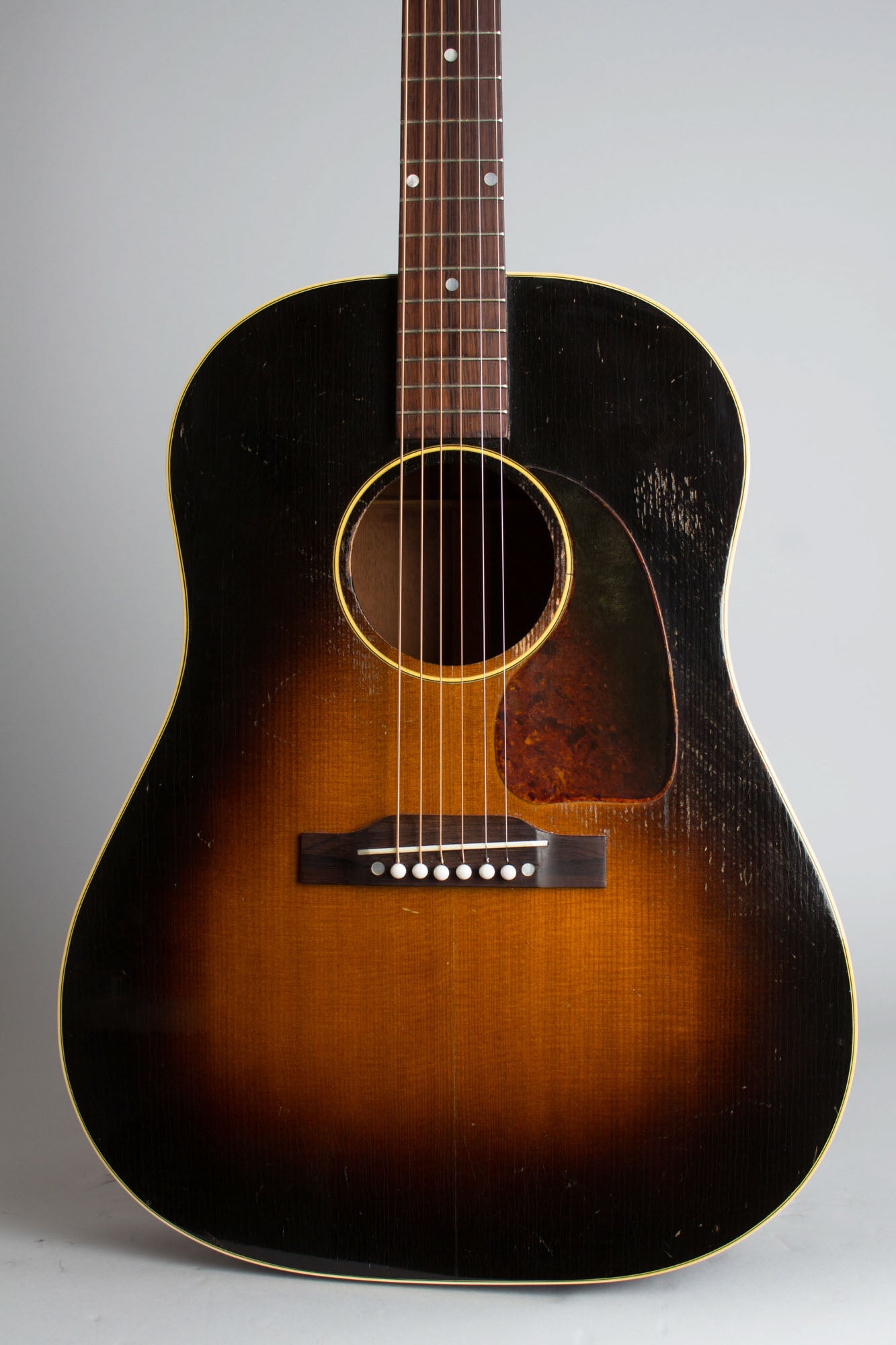 Gibson J-45 Flat Top Acoustic Guitar (1951)