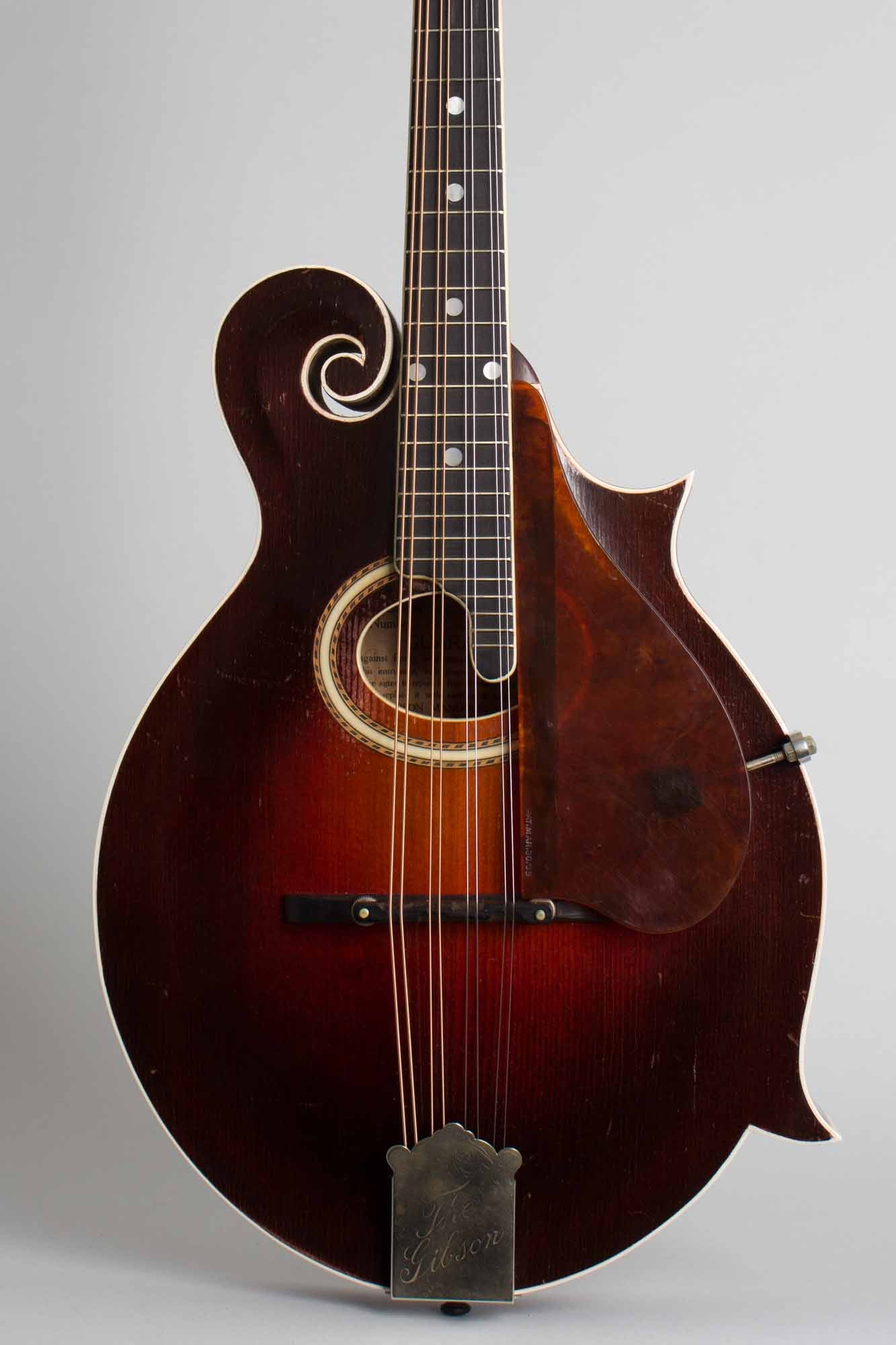 Gibson F-4 Carved Top Mandolin (1927)