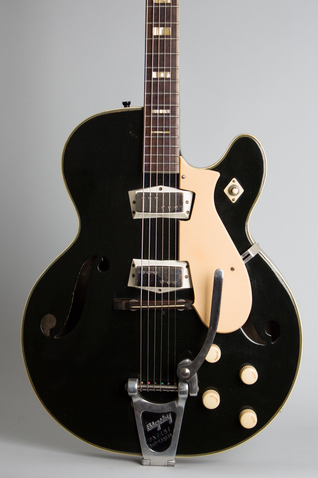 Harmony Silvertone Model 1446L Thinline Hollow Body Electric Guitar (1963)