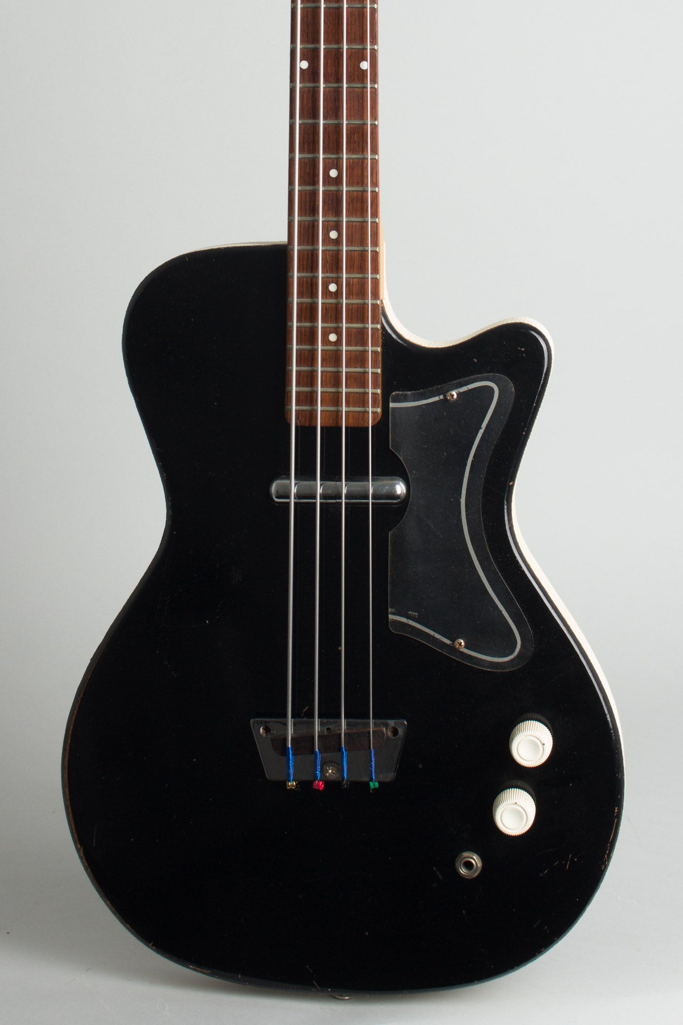 Danelectro Silvertone Model 1444 Electric Bass Guitar (1965)