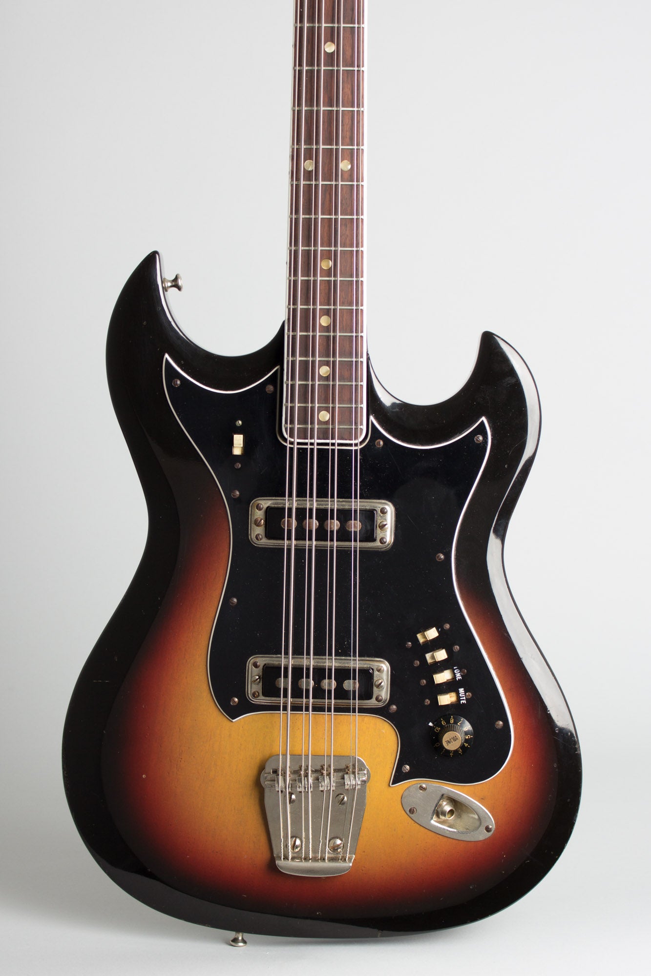 Hagstrom 8-String Bass H-8 Solid Body Electric Bass Guitar (1968)