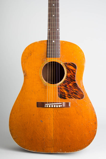 Gibson J-35 Flat Top Acoustic Guitar (1941)