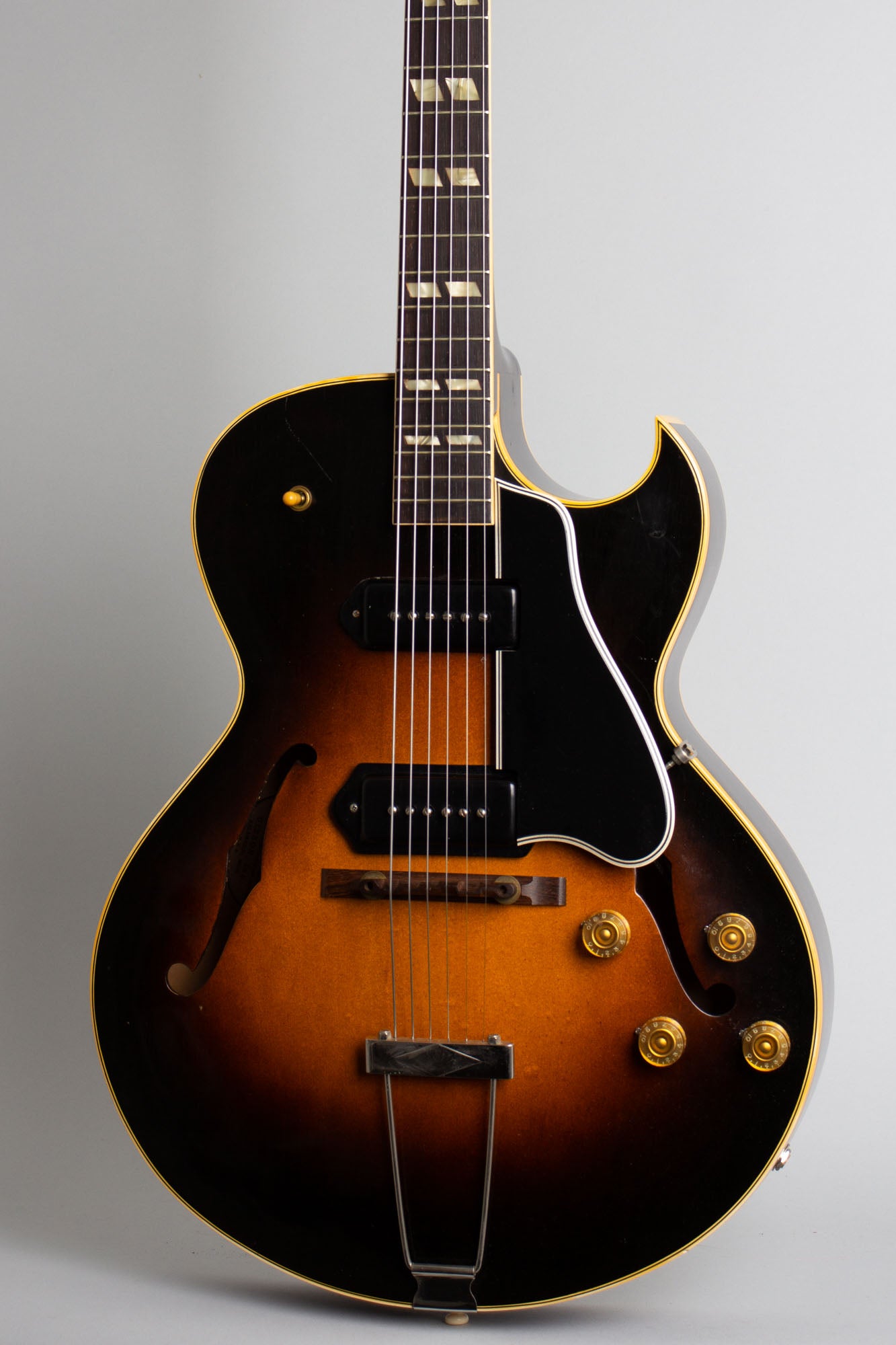 Gibson ES-175D Arch Top Hollow Body Electric Guitar (1953)
