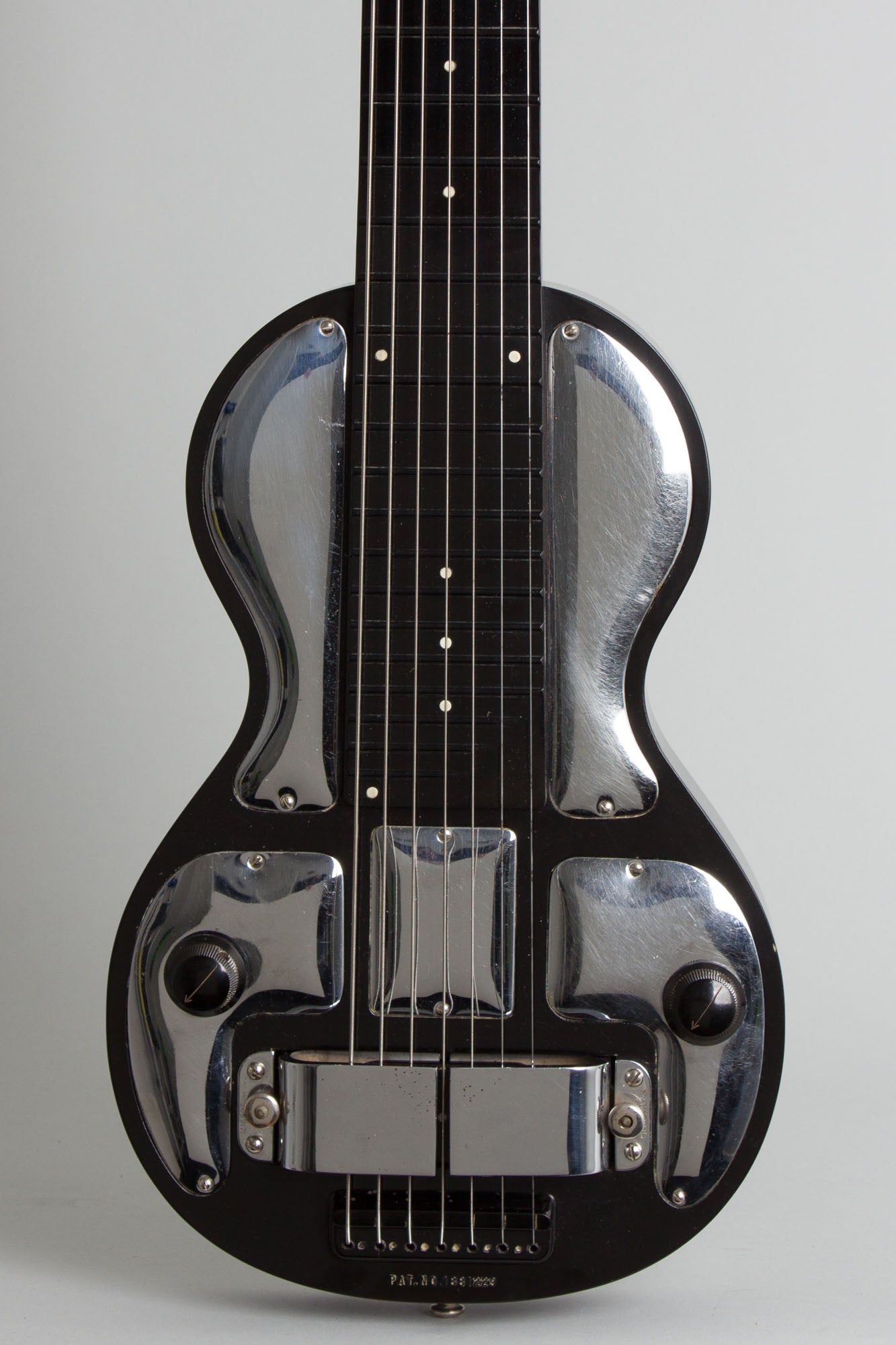 Rickenbacker Model B-7 Lap Steel Electric Guitar (1938)