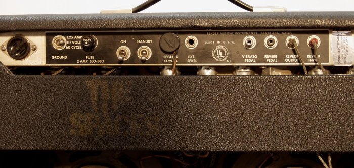 Fender Vibrolux Reverb Tube Guitar Amplifier (1967)