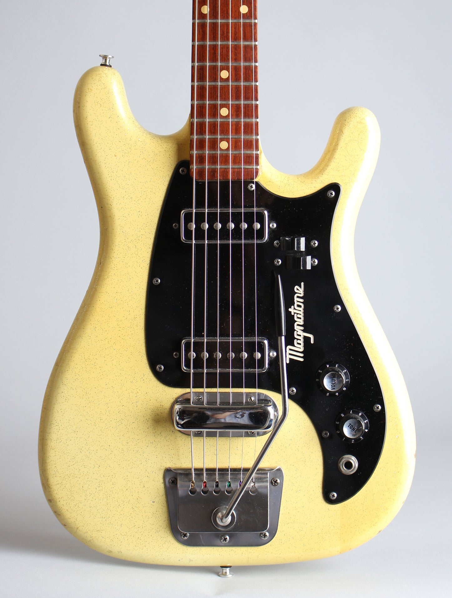 Magnatone Zephyr X-5 Solid Body Electric Guitar (1965)