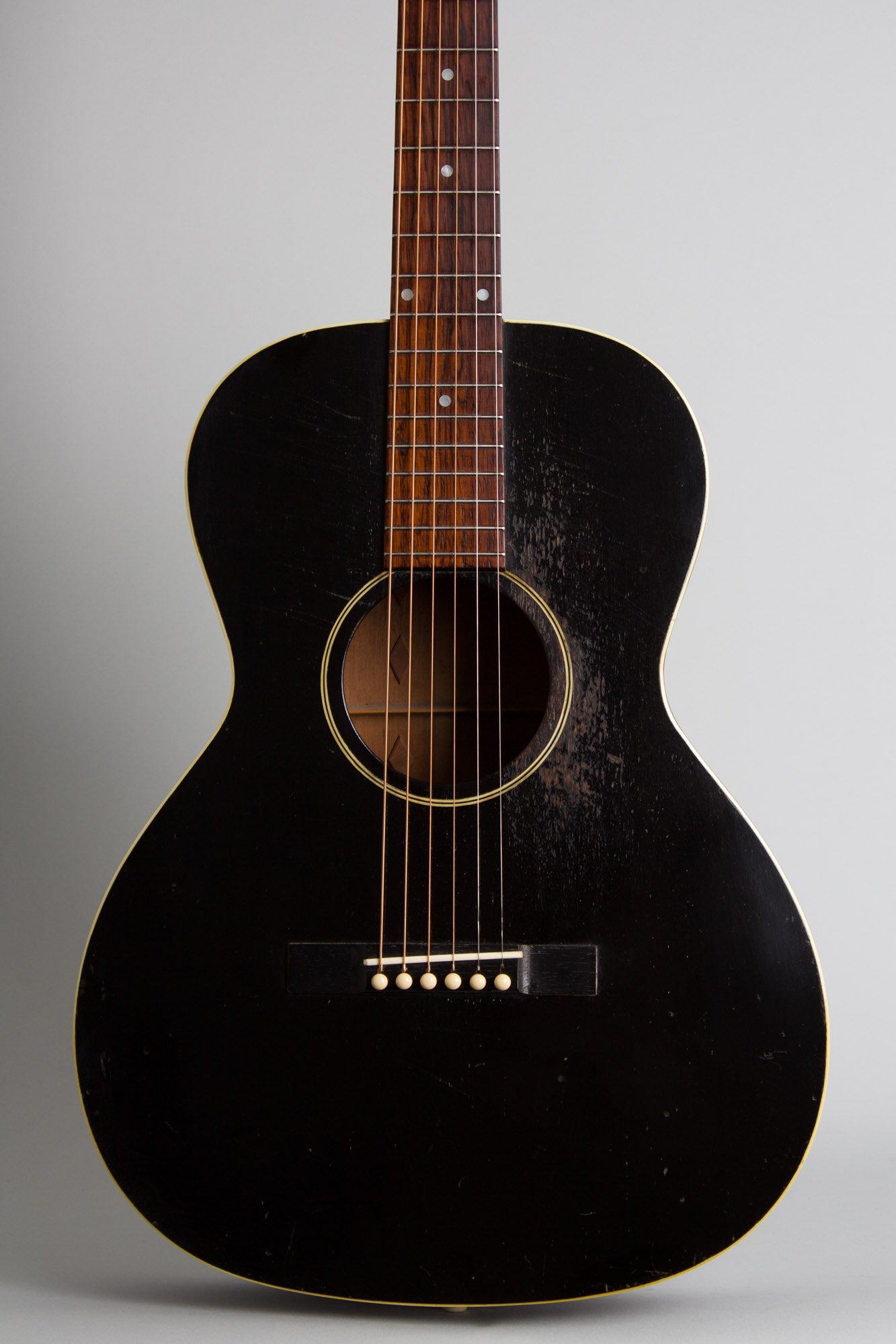 Gibson L-00 Flat Top Acoustic Guitar (1931)