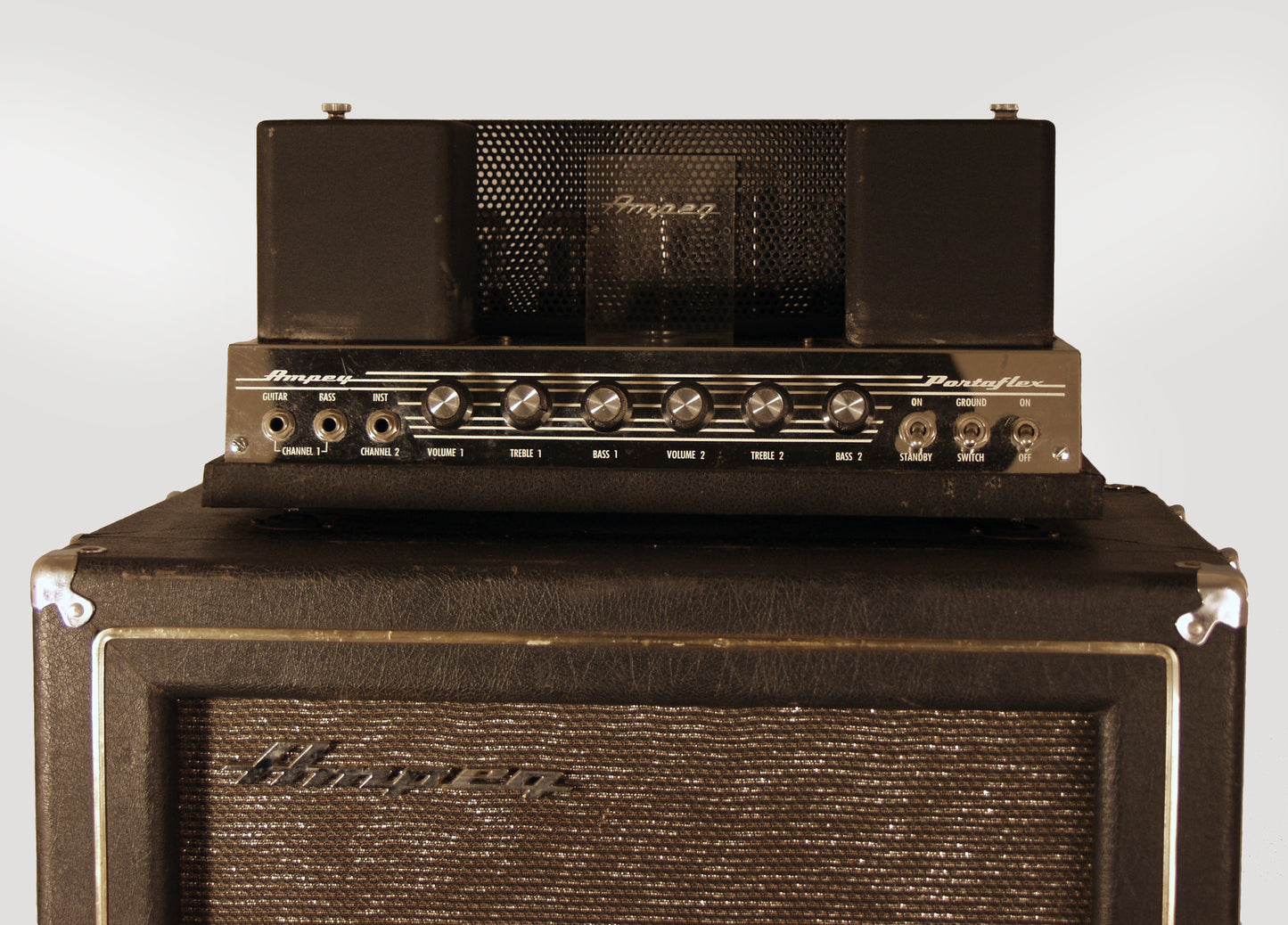 Ampeg B-15N Tube Bass Amplifier (1968)