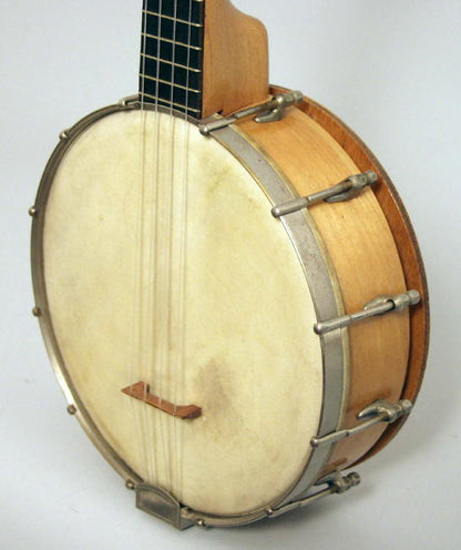 Gibson UB-2 Banjo Ukulele (1926)