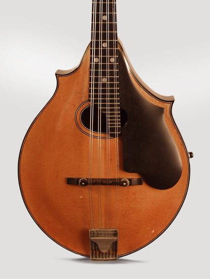 Lyon & Healy Style A Professional Carved Top Mandolin (1921)