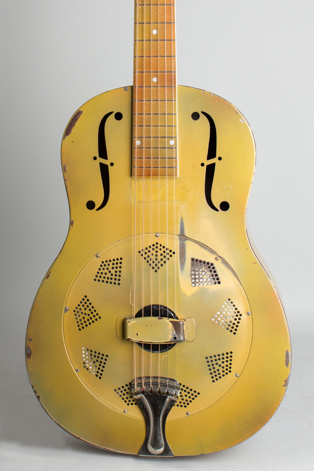 National Triolian Resophonic Guitar (1930)