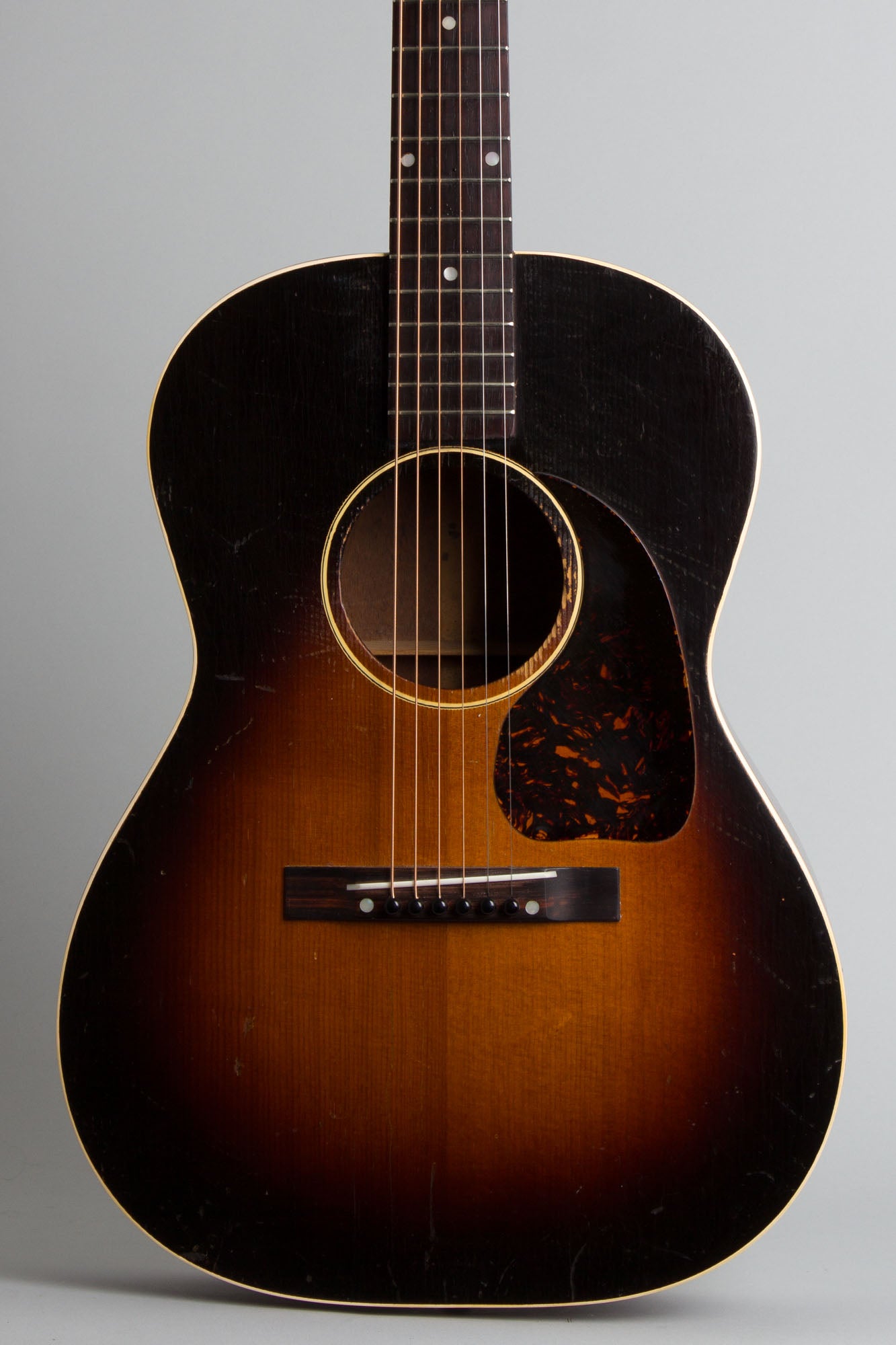 Gibson LG-2 Flat Top Acoustic Guitar (1944)