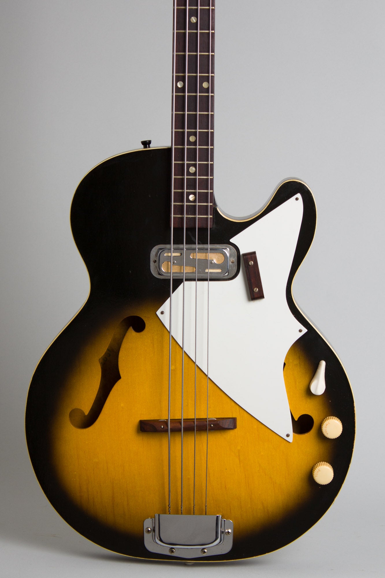 Harmony H-22 Electric Bass Guitar (1966)