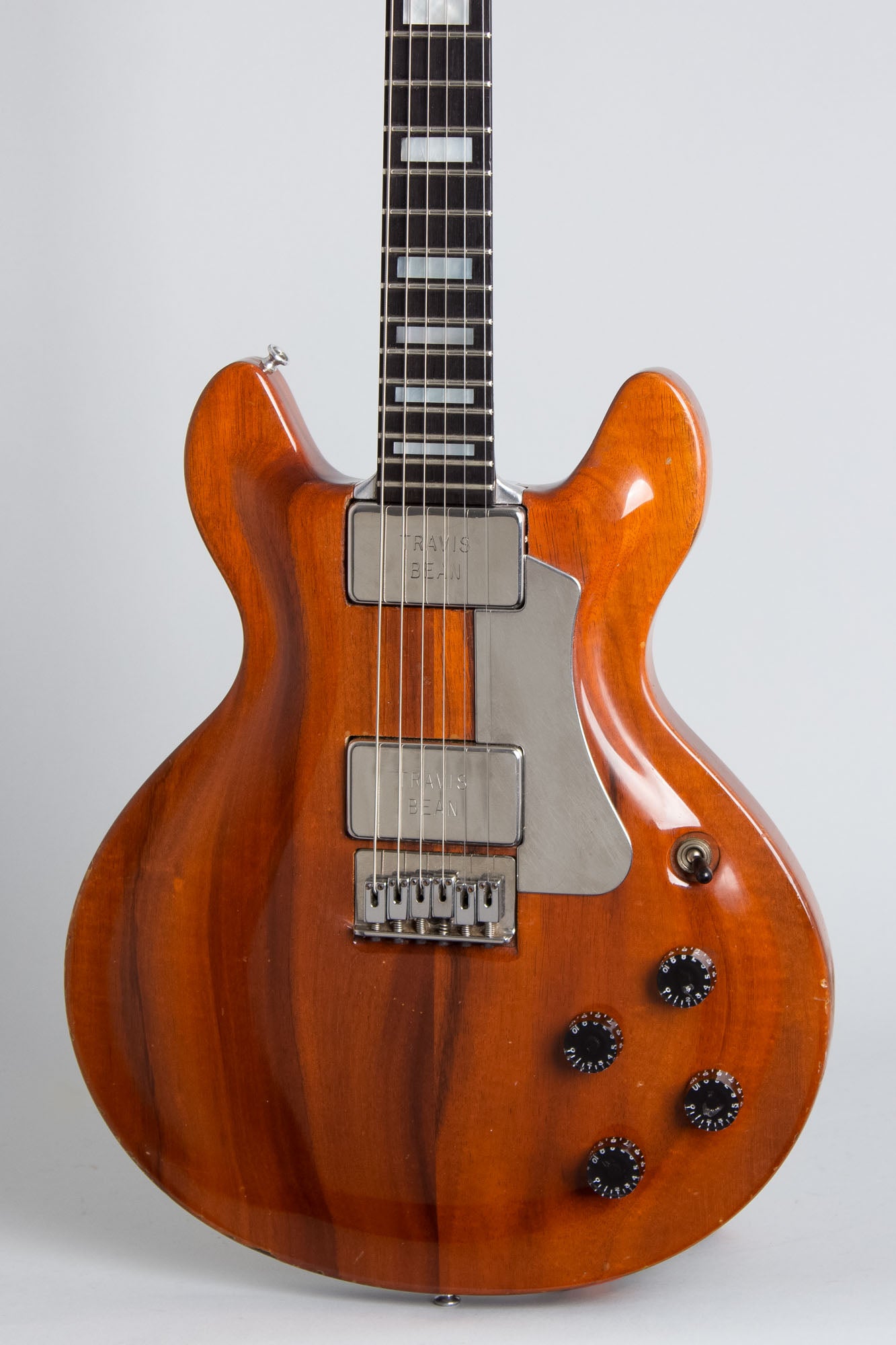 Travis Bean TB-1000A Solid Body Electric Guitar (1975)