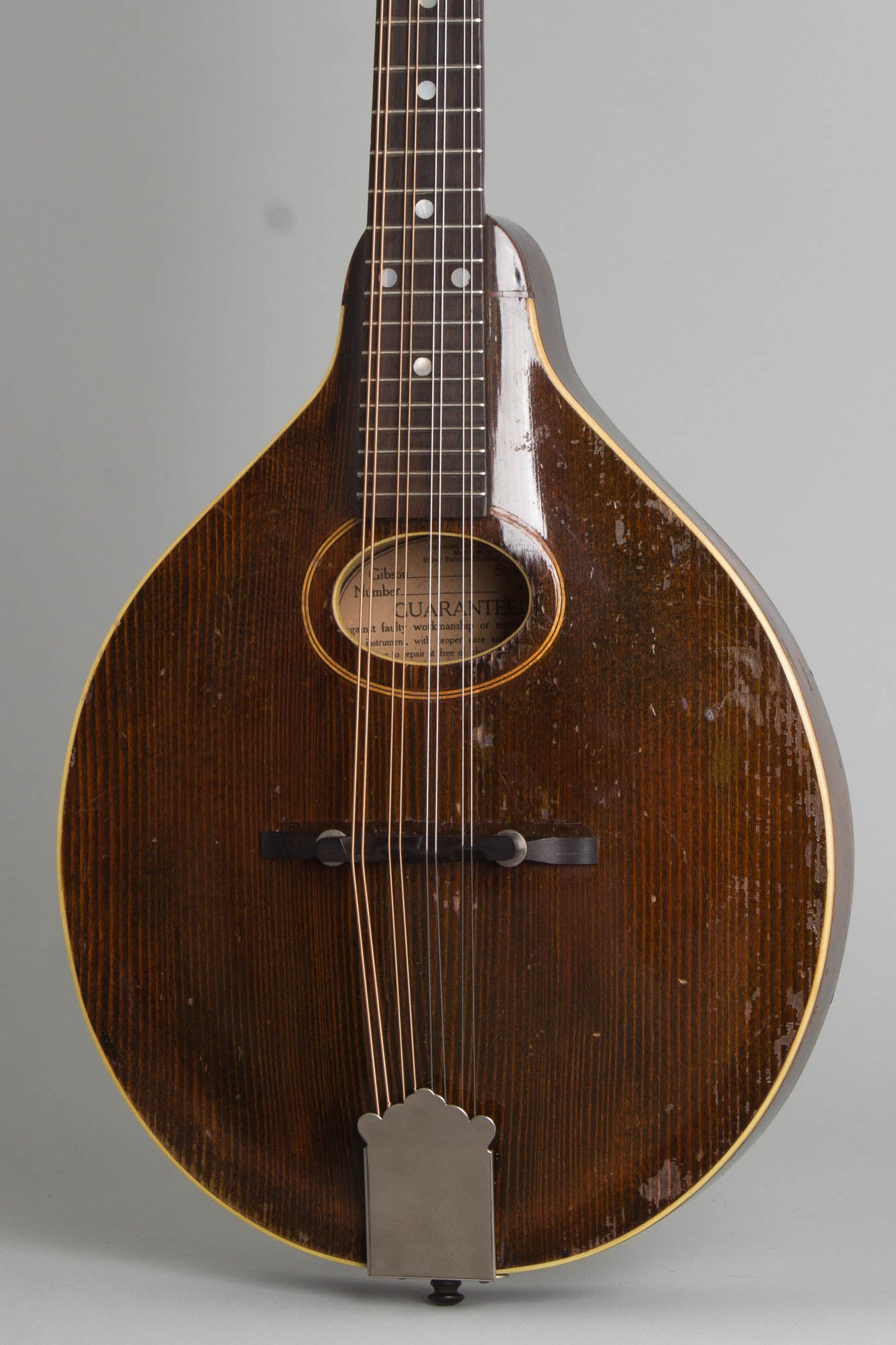 Gibson Style A Carved Top Mandolin (1920)
