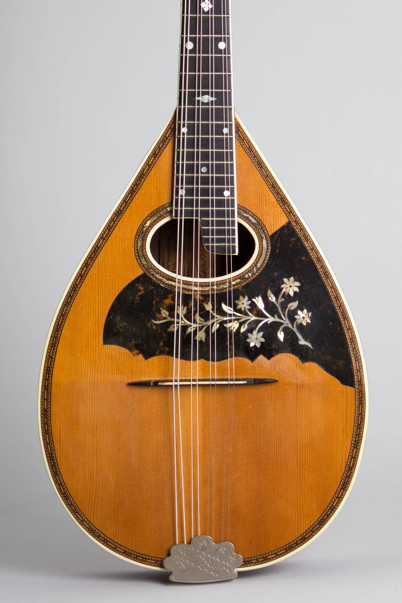 Larson Brothers Maurer Flat Back, Bent Top Mandolin (1922)