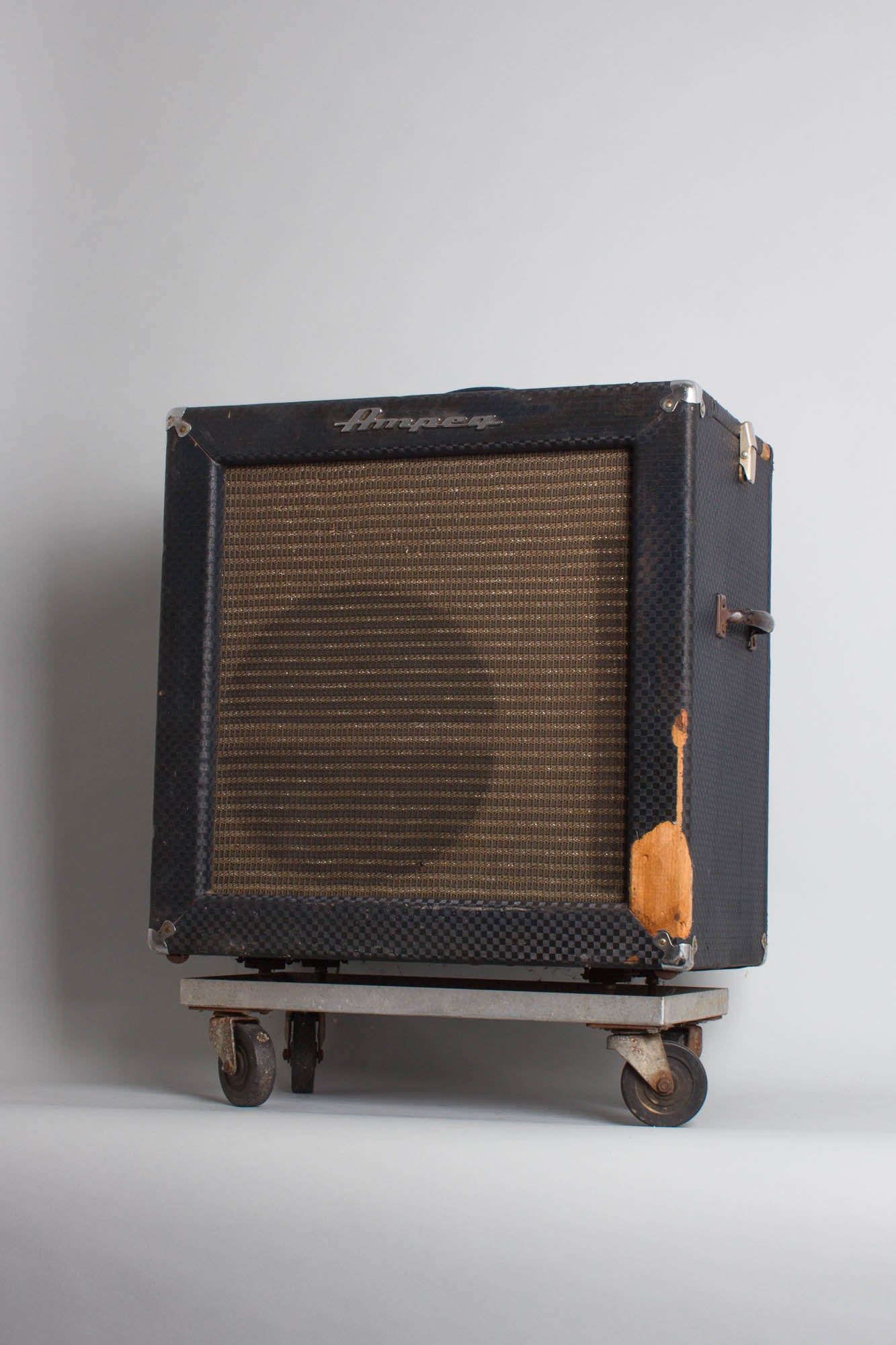 Ampeg SB-12 Tube Bass Amplifier (1966)