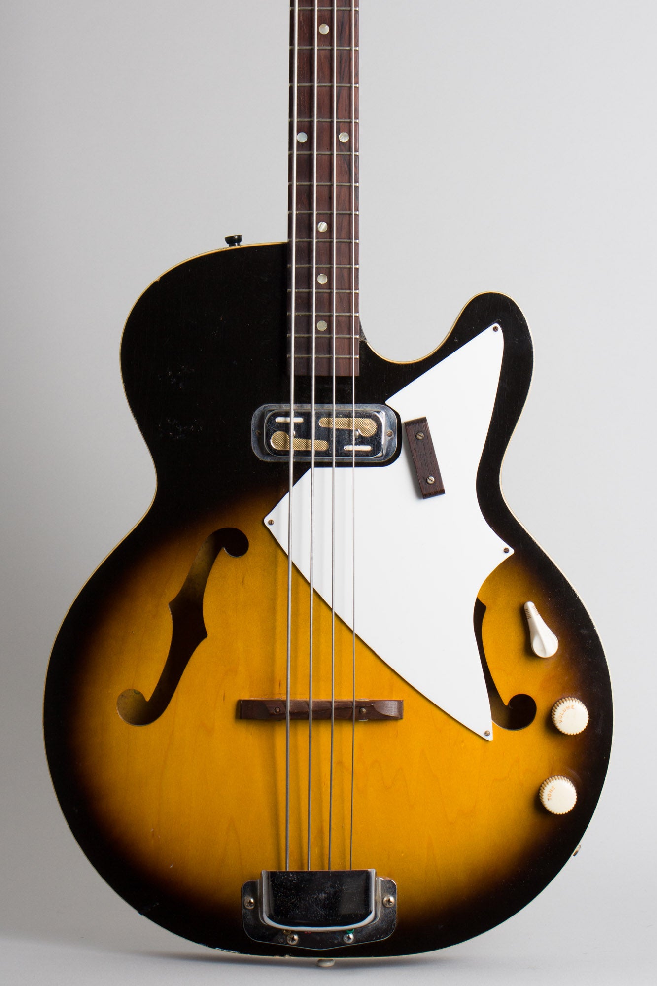 Harmony H-22 Electric Bass Guitar (1965)