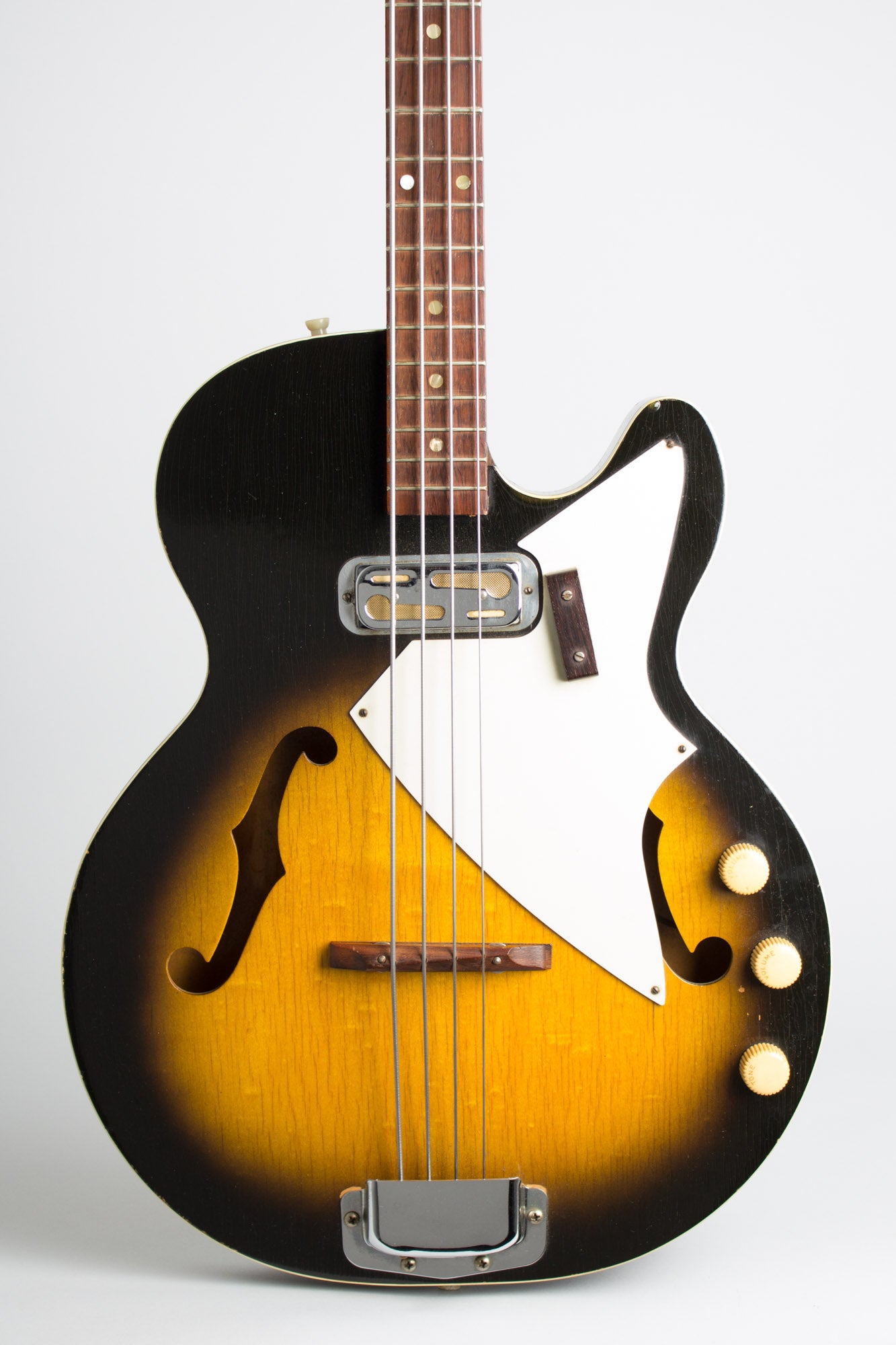 Harmony H-22 Electric Bass Guitar (1967)