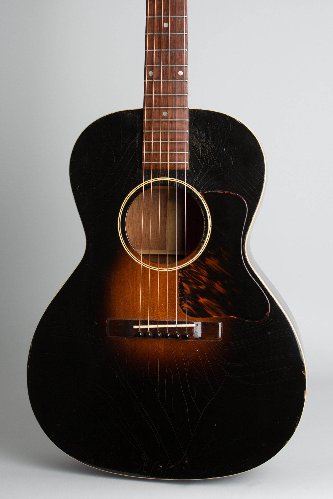 Gibson L-00 Flat Top Acoustic Guitar (1934)