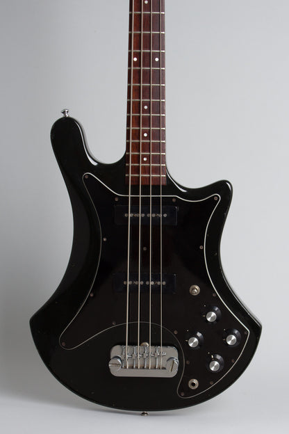 Guild B-302 Solid Body Electric Bass Guitar (1978)