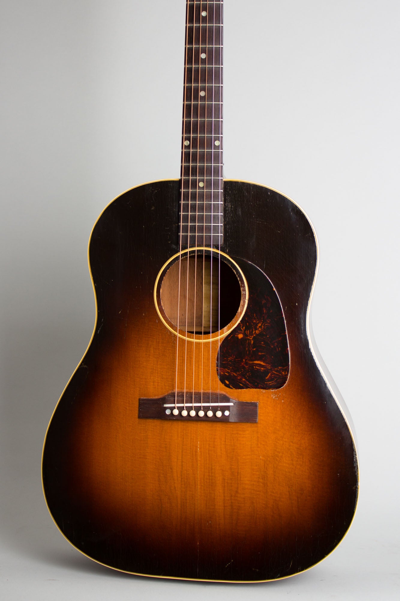Gibson J-45 Flat Top Acoustic Guitar (1950)