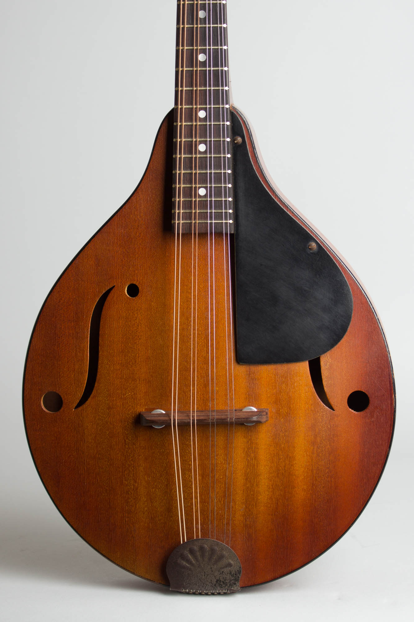 Stradolin Arch Top Mandolin (1950)