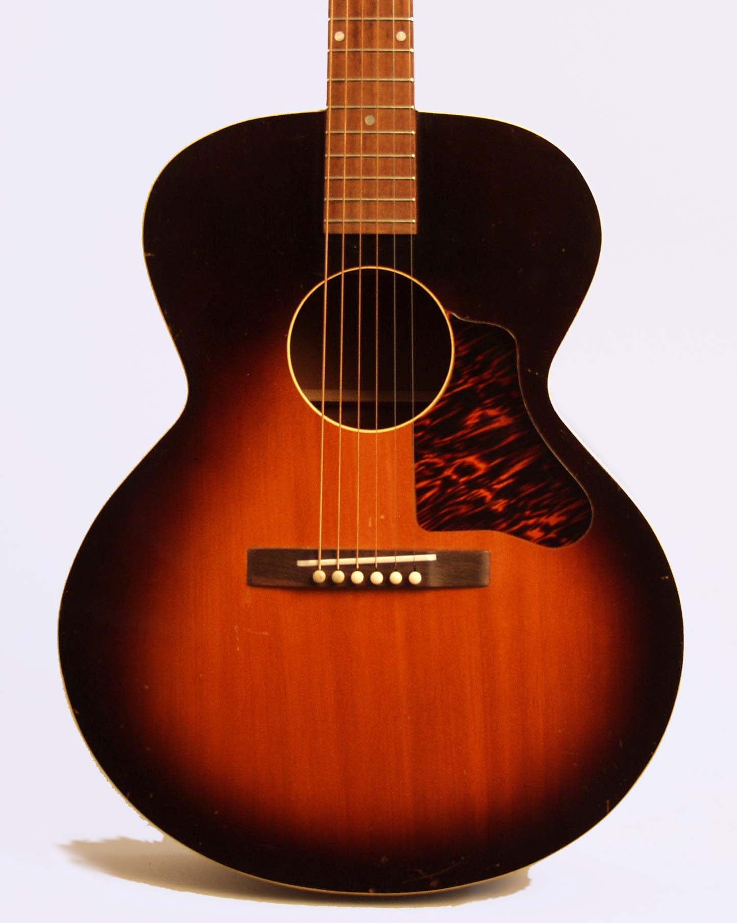 Gibson Recording King Model K Jumbo Flat Top Acoustic Guitar (1940)