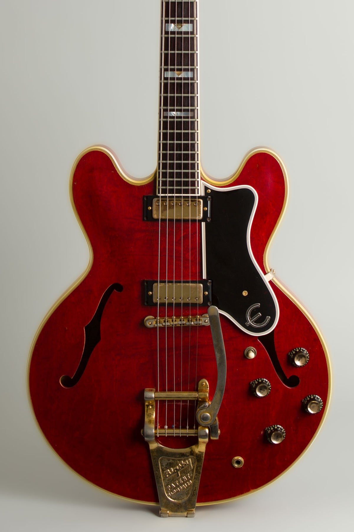 Epiphone Sheraton E212T Arch Top Semi-Hollow Body Electric Guitar (1962)