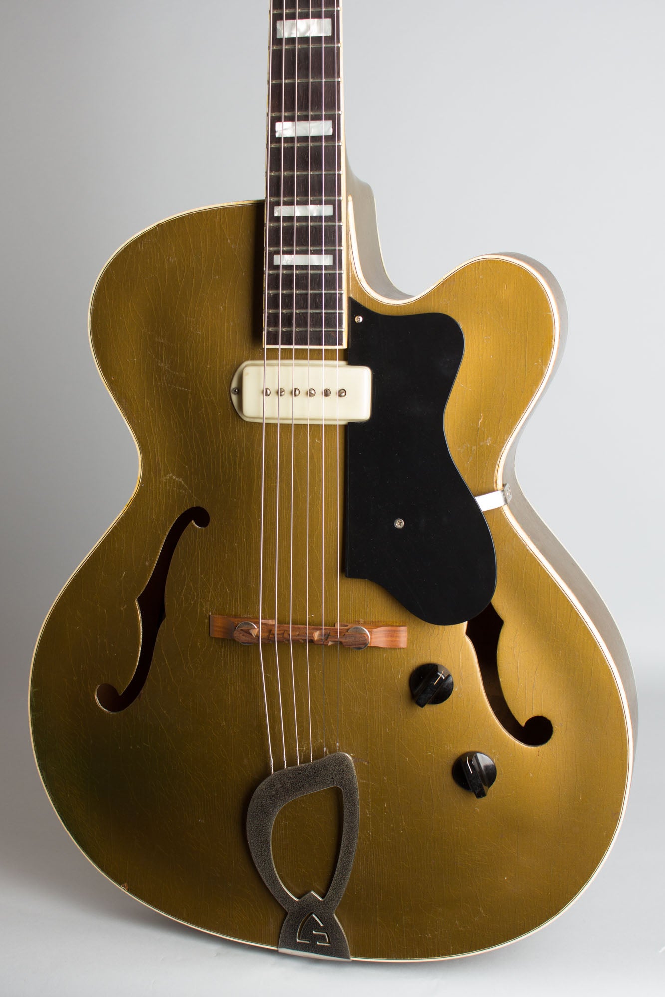 Guild X-150 Gold Arch Top Hollow Body Electric Guitar (1958)