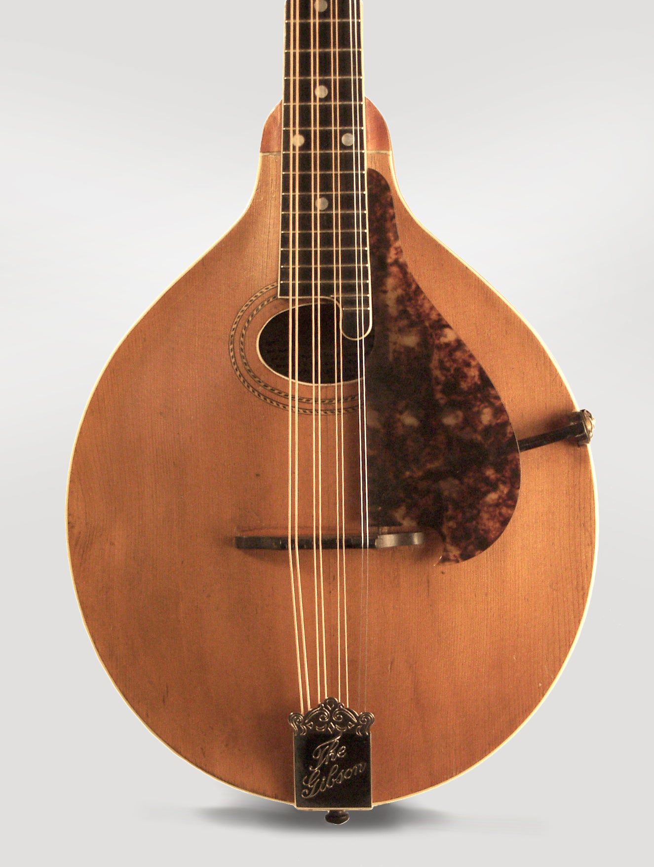 Gibson Style H-1 Carved Top Mandola (1913)