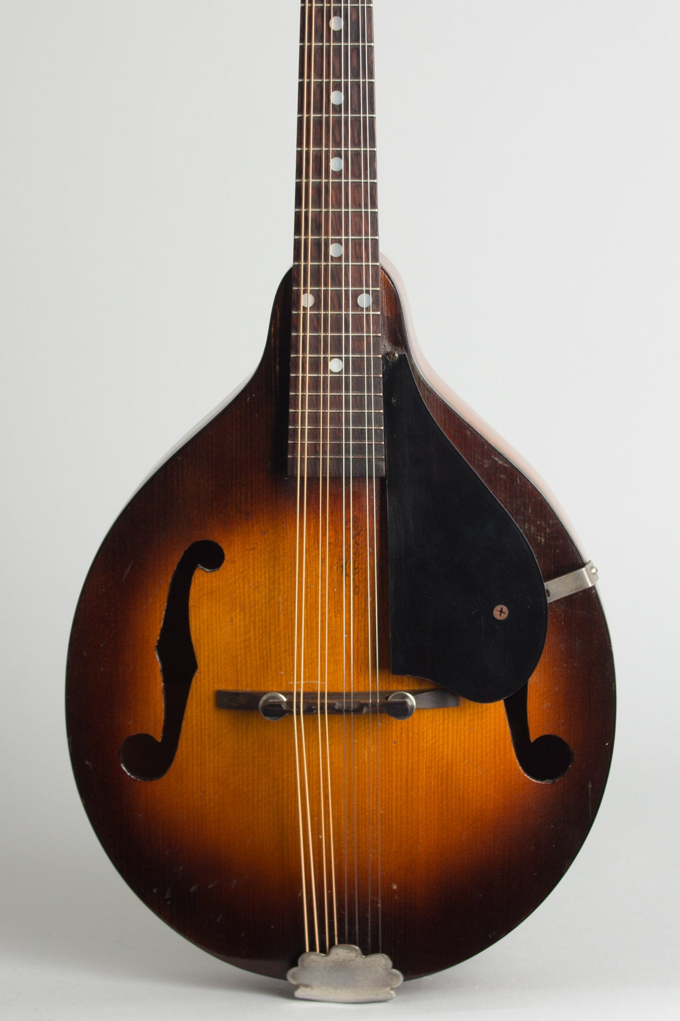Kalamazoo KM-21 Arch Top Mandolin (1936)