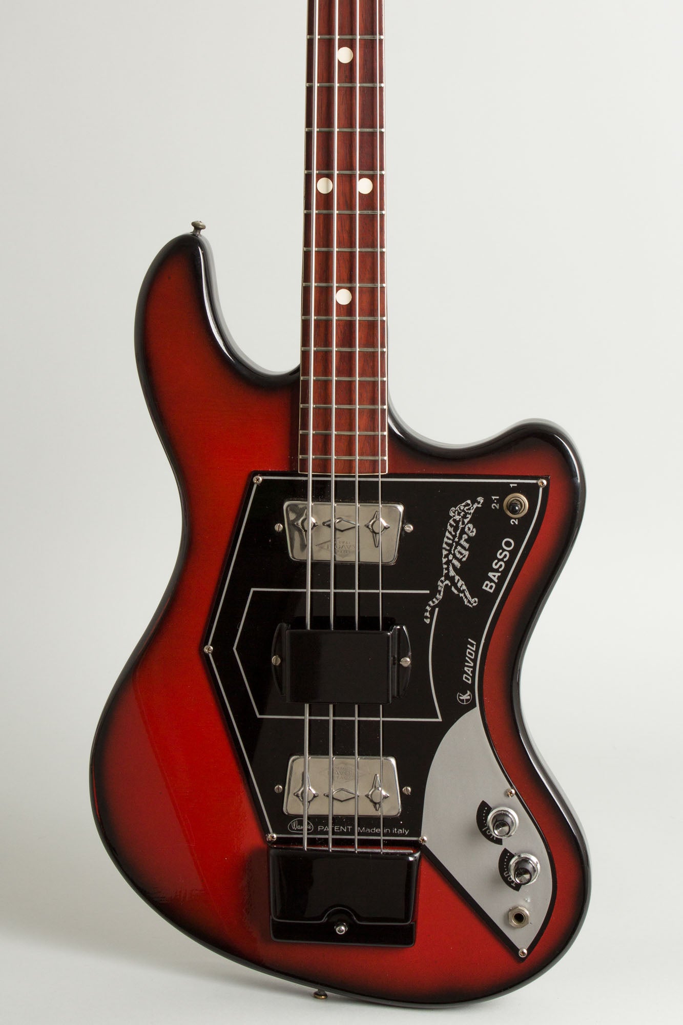 Wandre Tigre Semi-Hollow Body Electric Bass Guitar (1965)