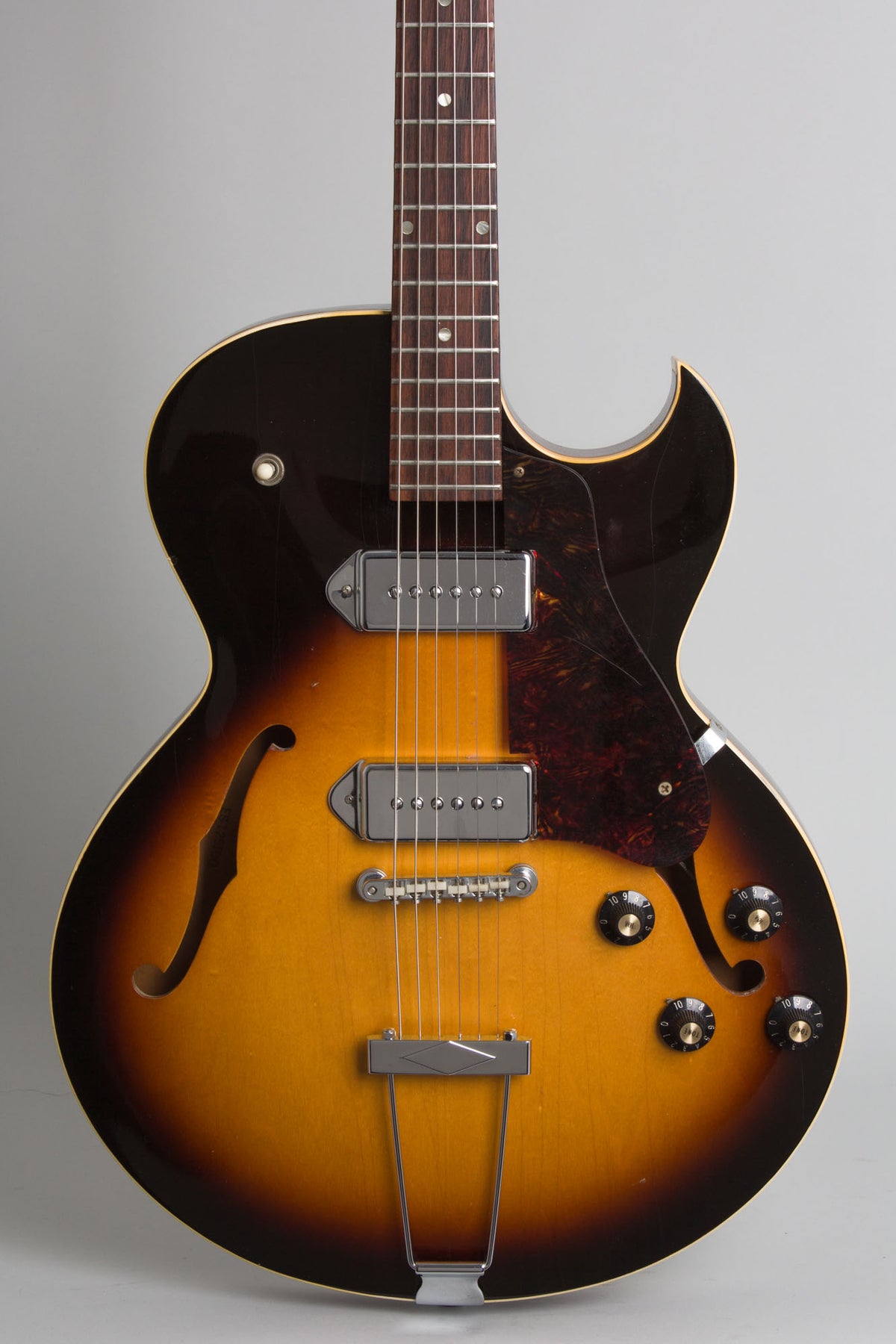 Gibson ES-125TDC Thinline Hollow Body Electric Guitar (1968)