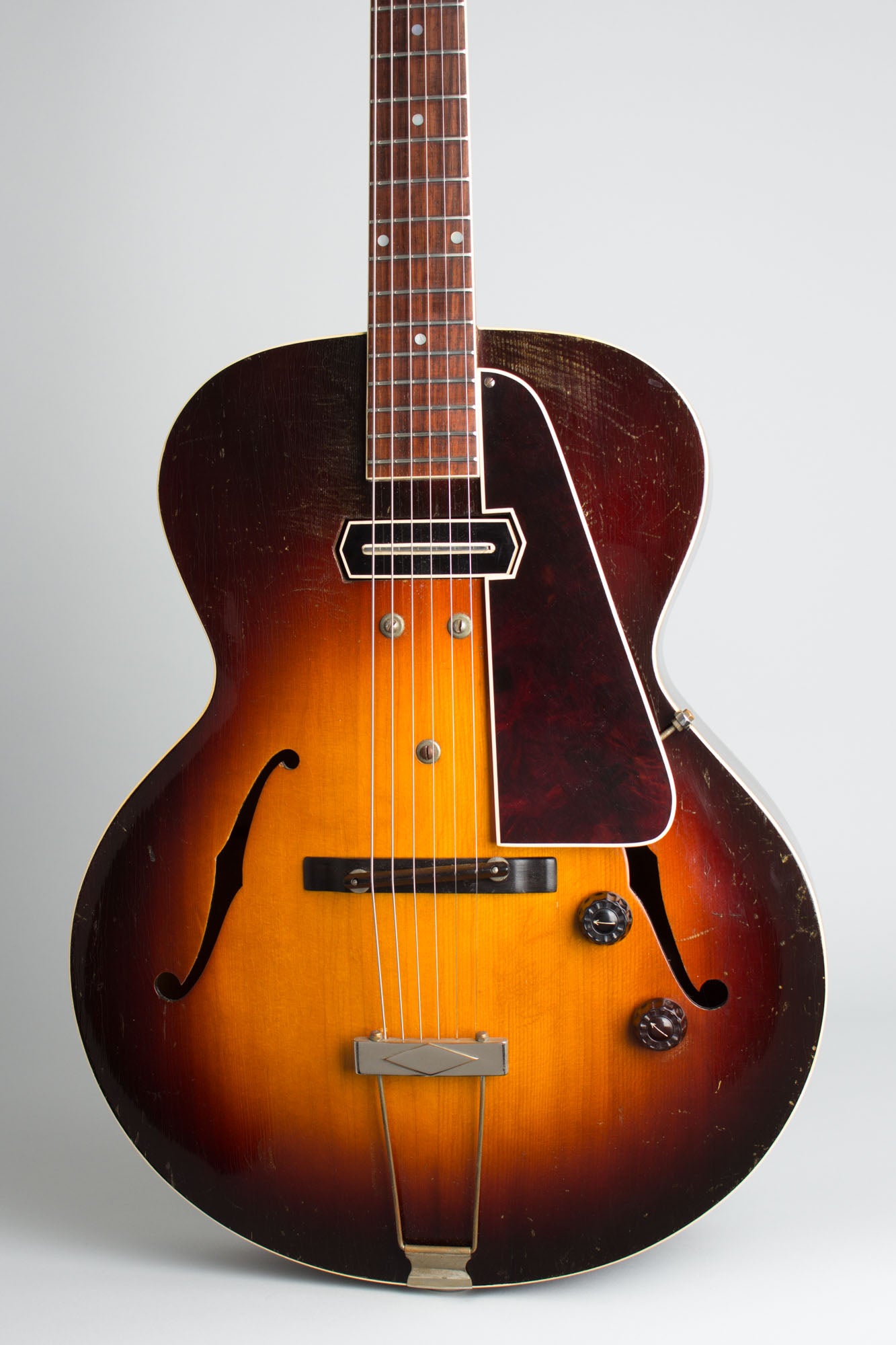 Gibson ES-150 Arch Top Hollow Body Electric Guitar (1938)