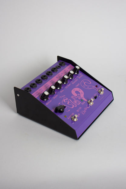 Lovetone ? (The Flanger With No Name) Flanger Effect (2002)