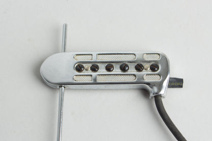DeArmond Rhythm Chief Model 1100 Archtop Guitar Pickup (1965)