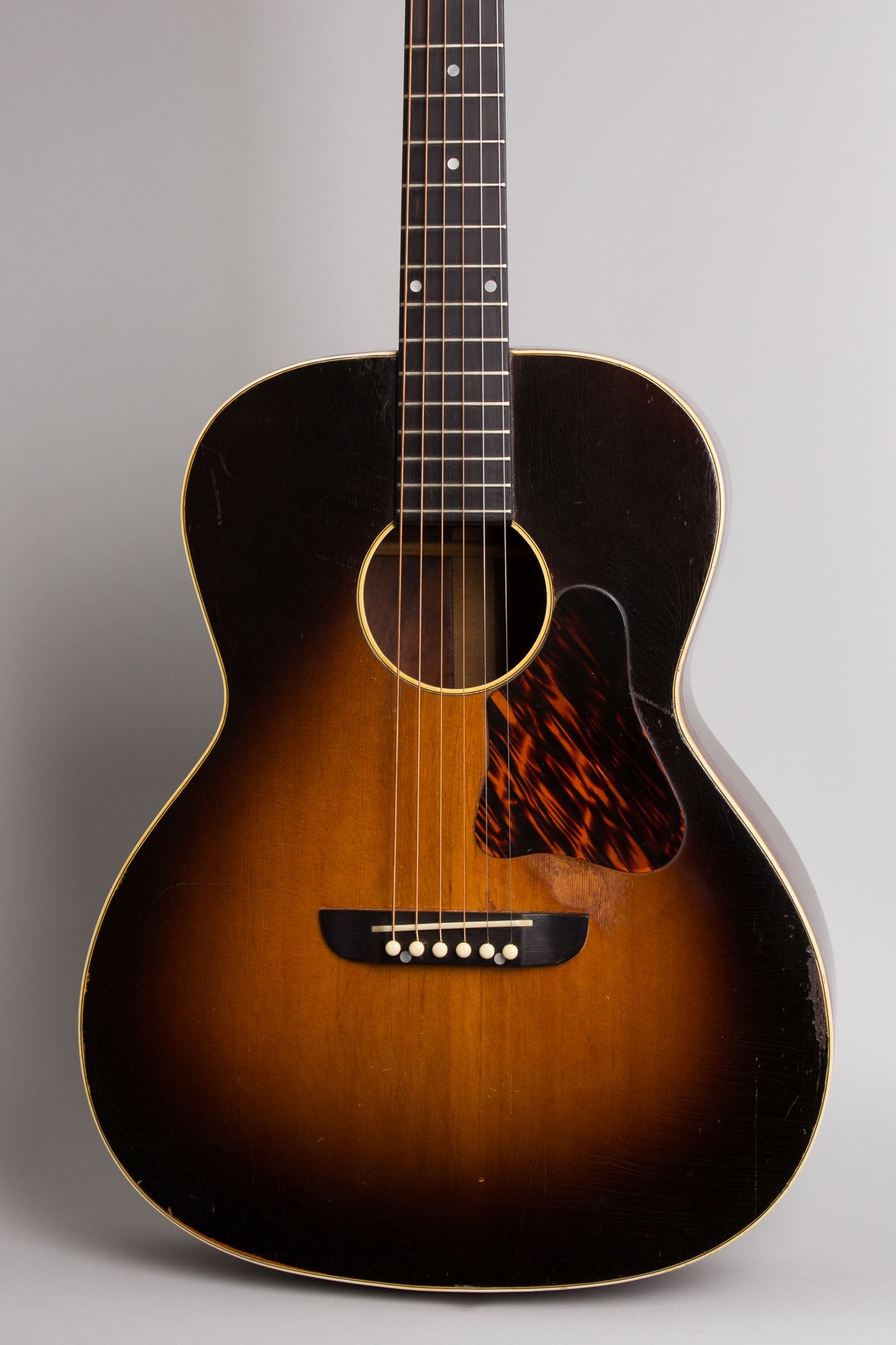 Gibson Washburn Model 5246 Solo Flat Top Acoustic Guitar (1938)
