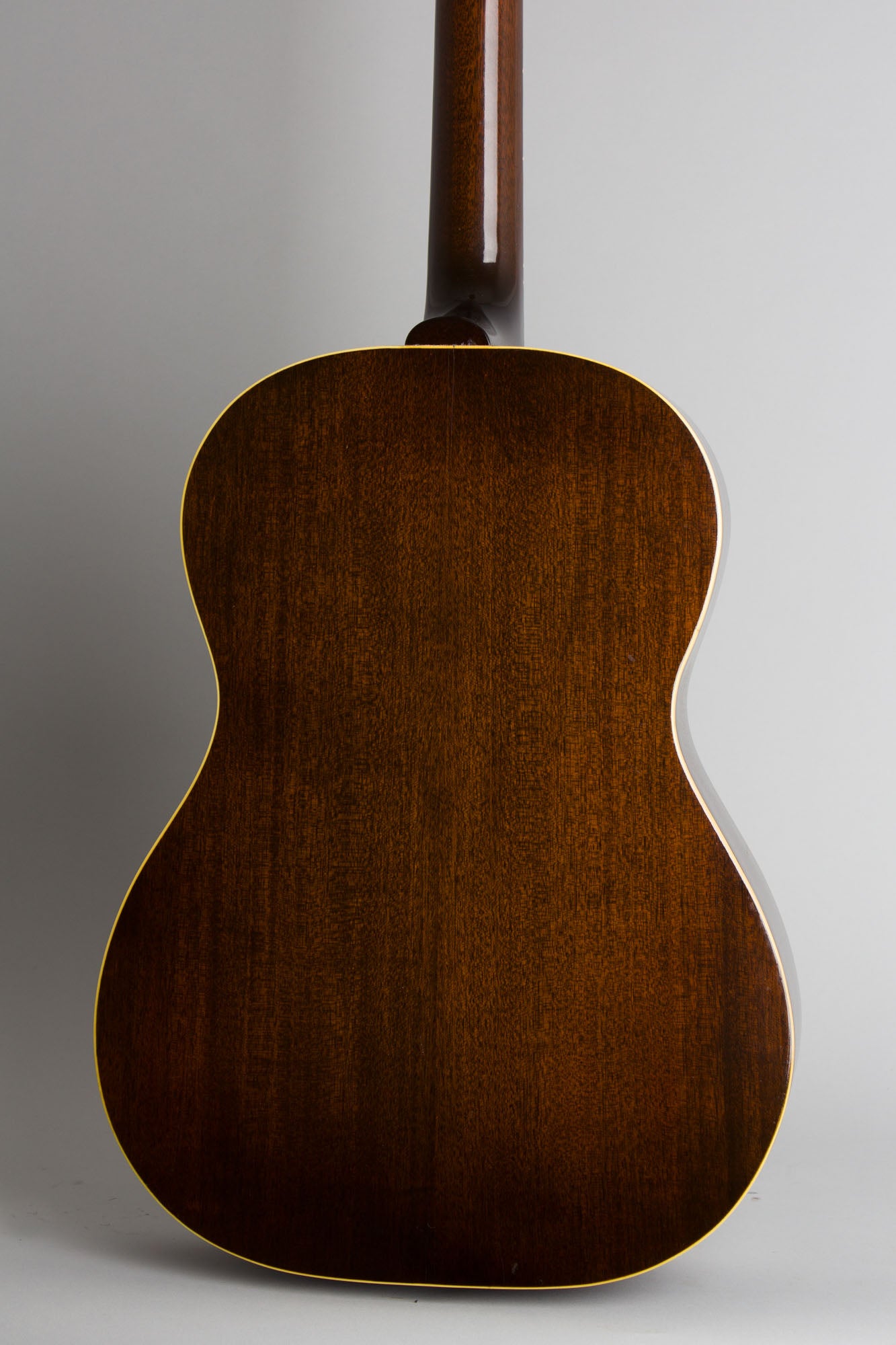 Gibson LG-1 Flat Top Acoustic Guitar (1951)