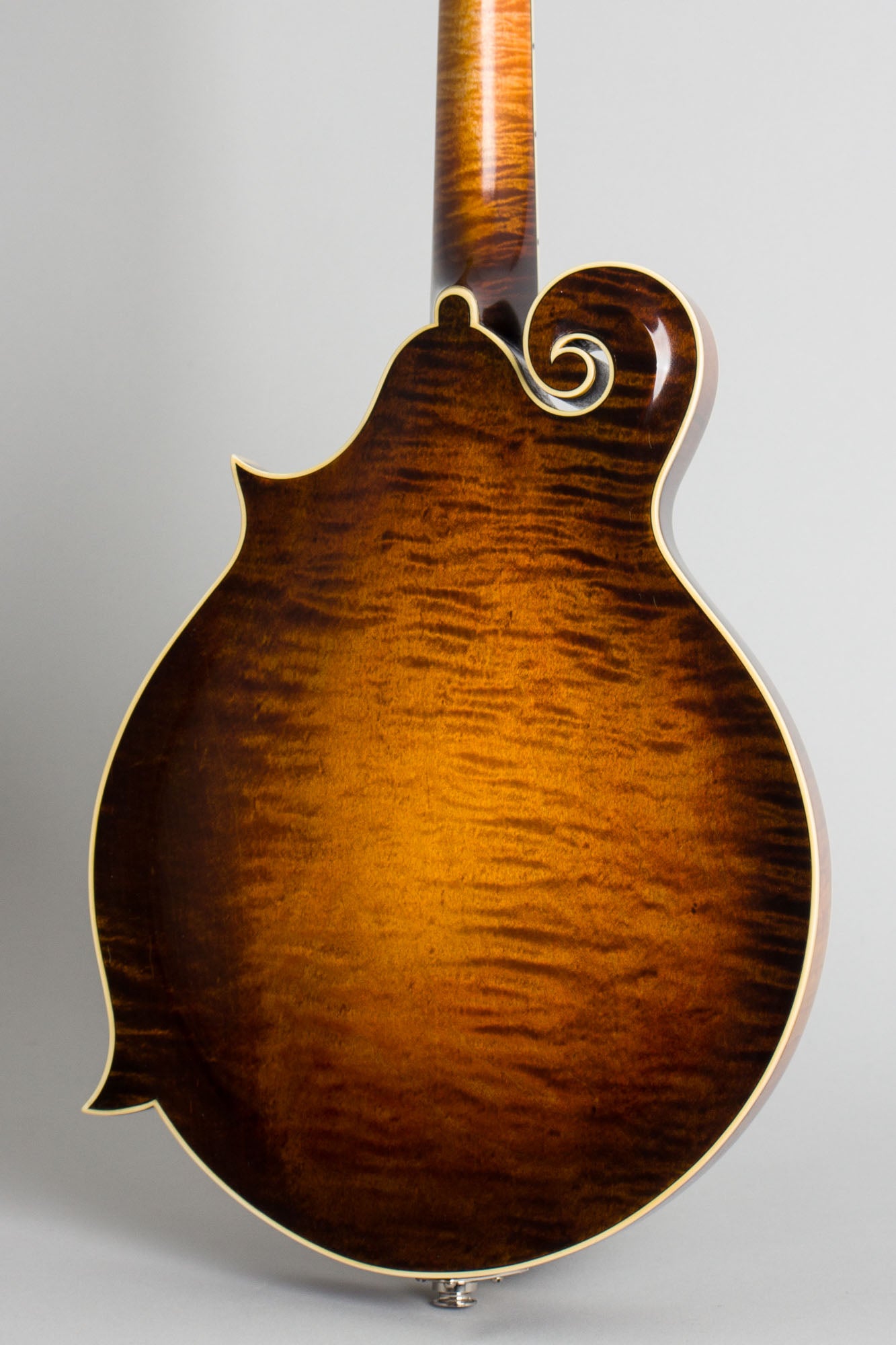 Gilchrist Model 5 Carved Top Mandolin (2015)