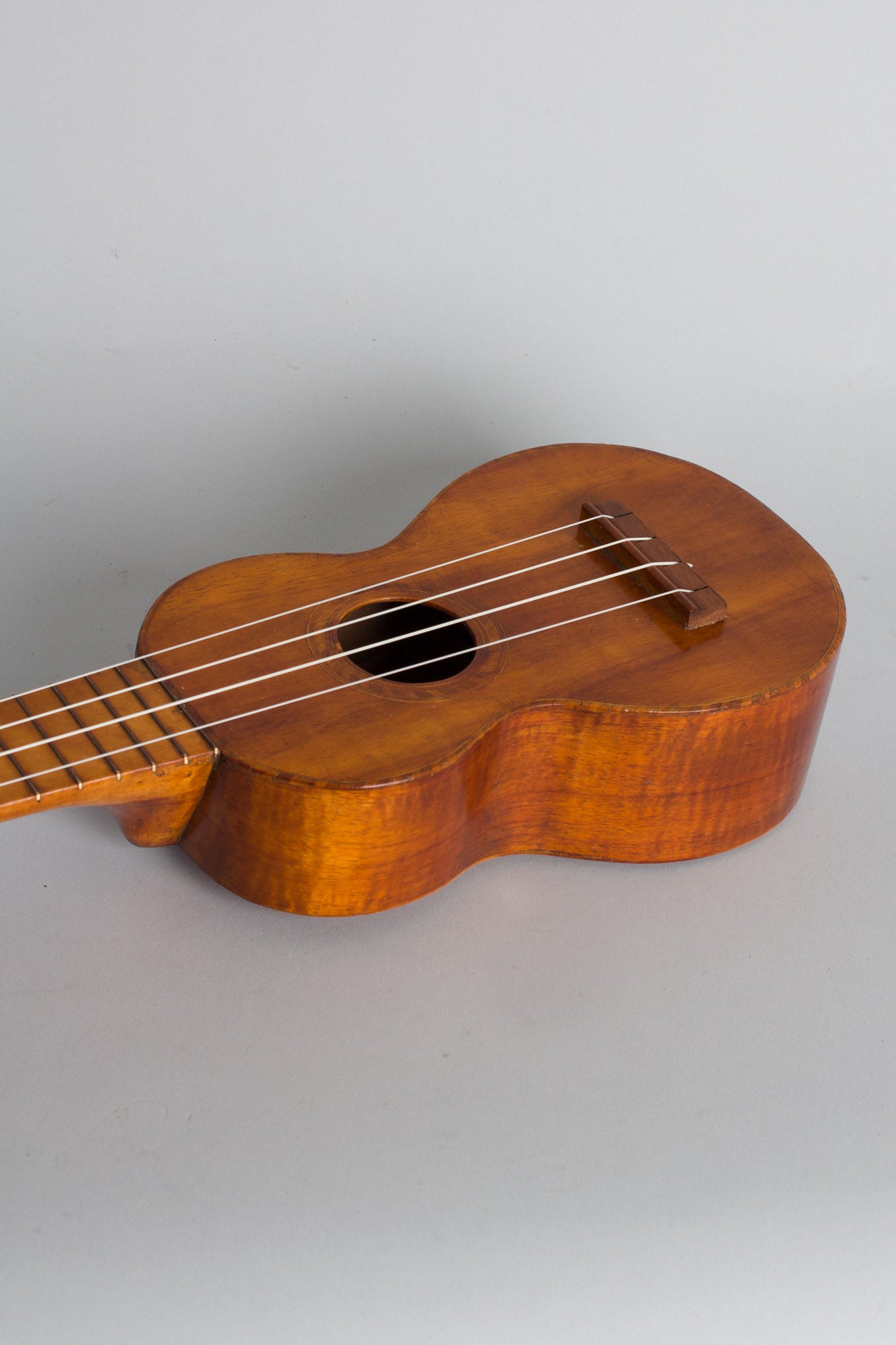 Aloha Soprano Ukulele (1922)