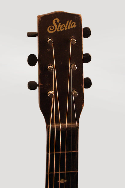 Harmony Stella Grand Concert H1105 Flat Top Acoustic Guitar (1943)
