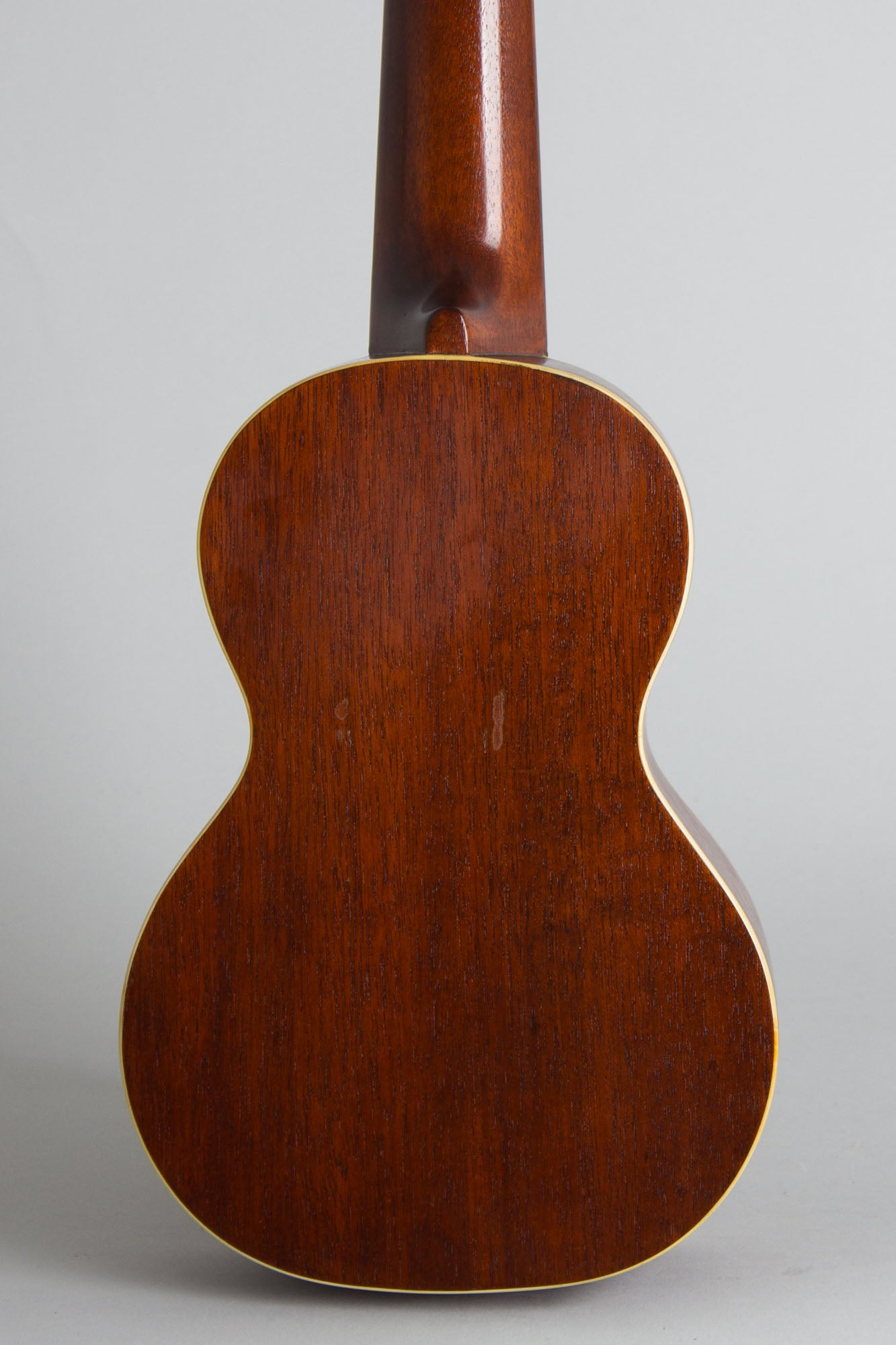 C. F. Martin Style 2M Taropatch (1927)