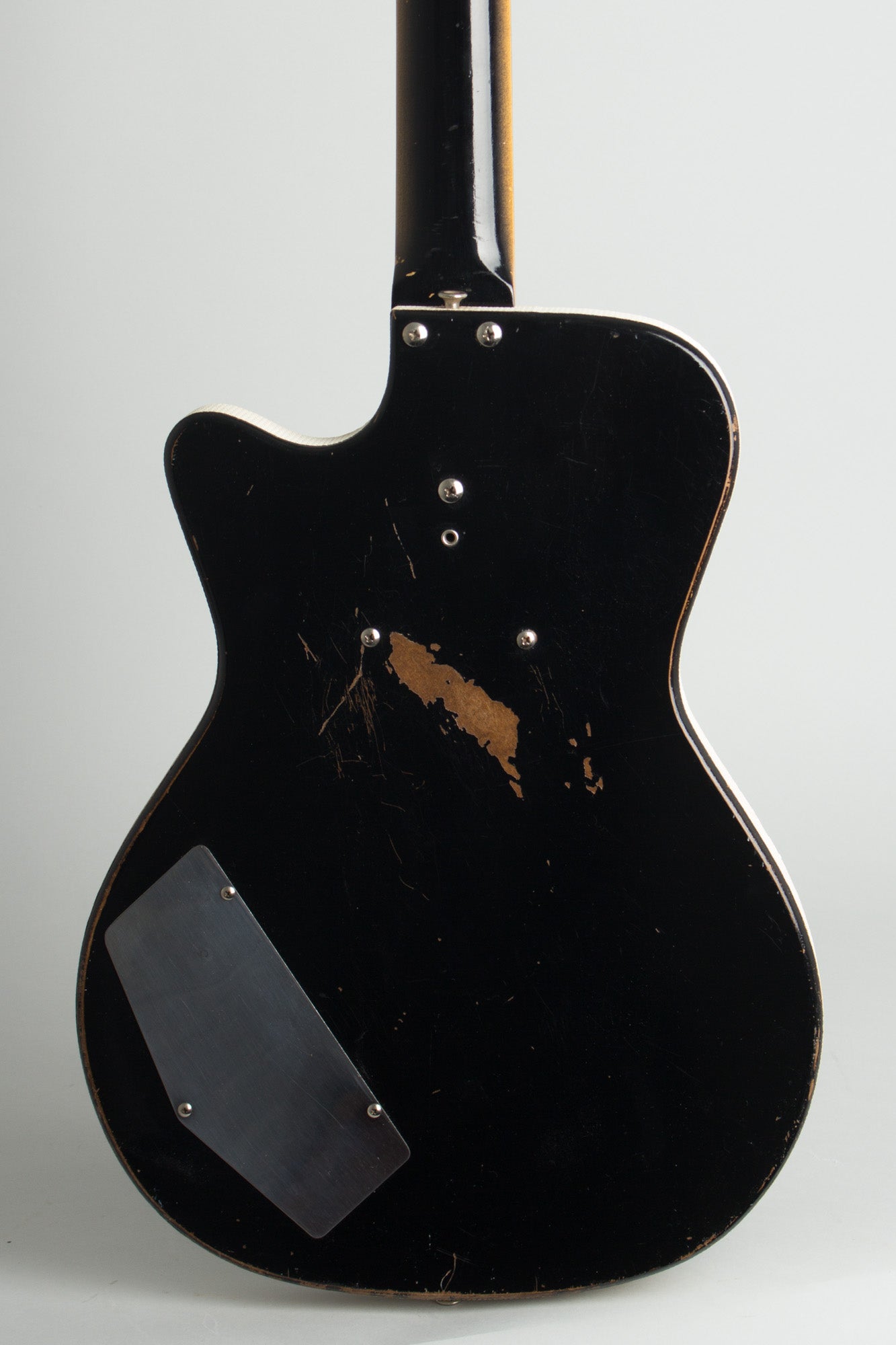 Danelectro Silvertone Model 1444 Electric Bass Guitar (1965)