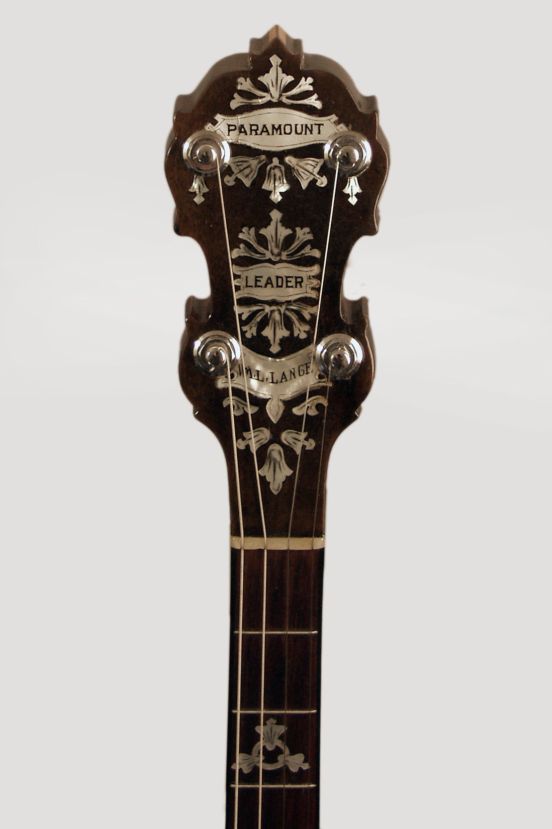 Paramount Leader Tenor Banjo (1930) – RetroFret