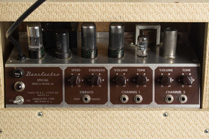 Danelectro Special Series D Model 68 Tube Amplifier (1956)