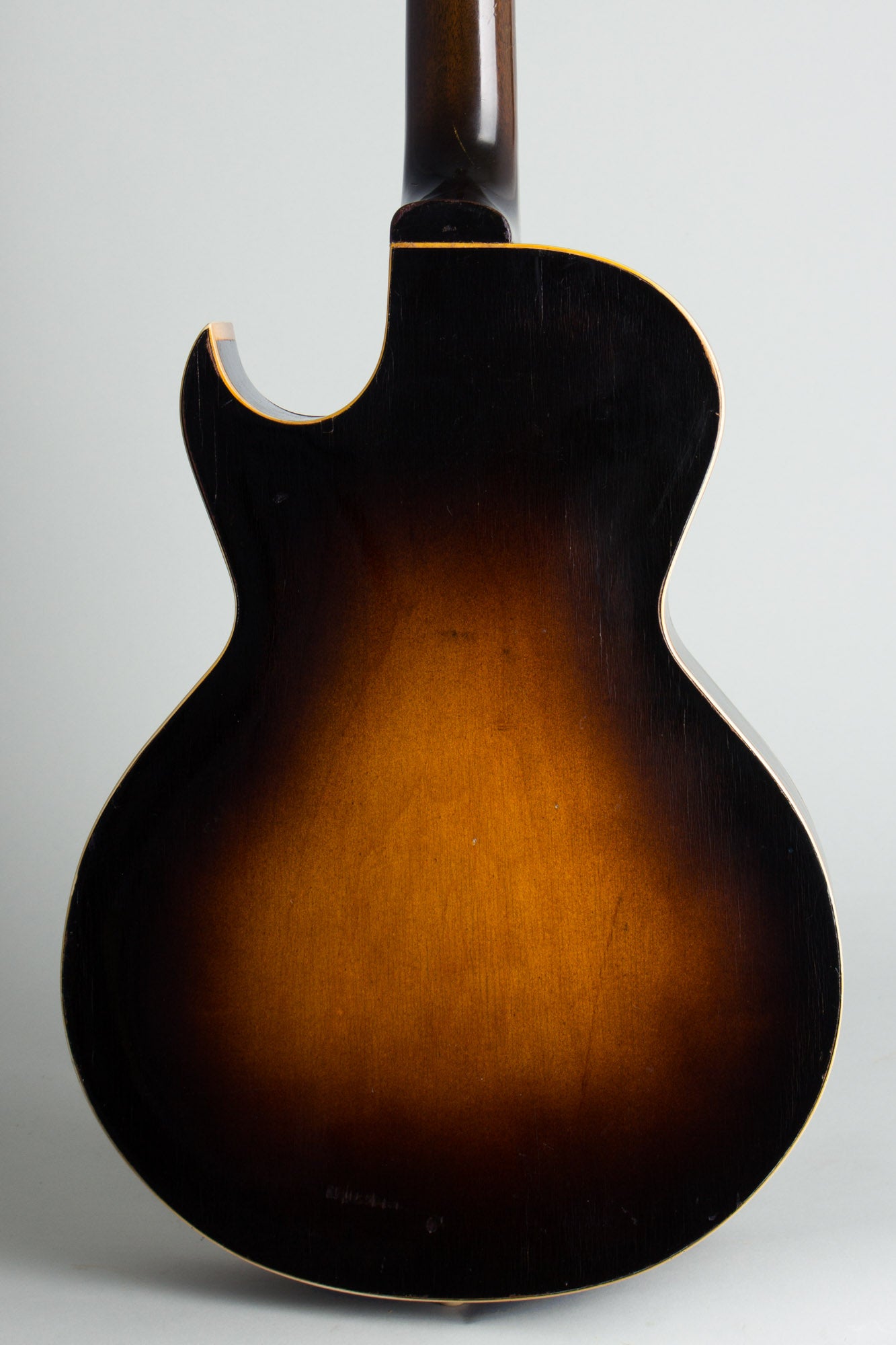 Gibson ES-140 3/4 Arch Top Hollow Body Electric Guitar (1953)