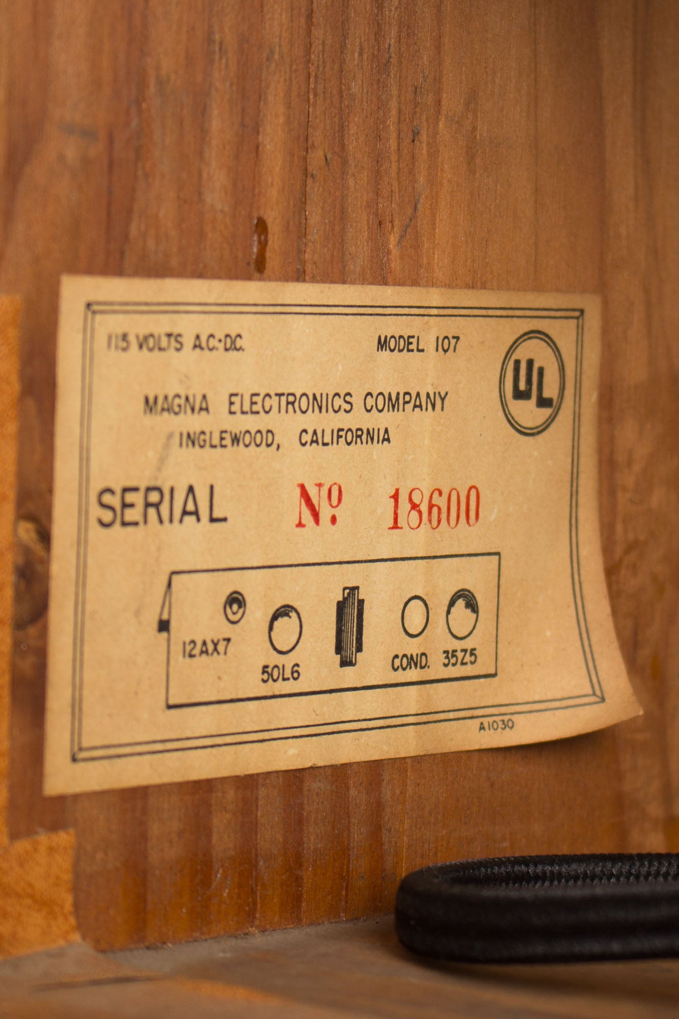 Magnatone Starlet Model 107 Tube Amplifier (1954)
