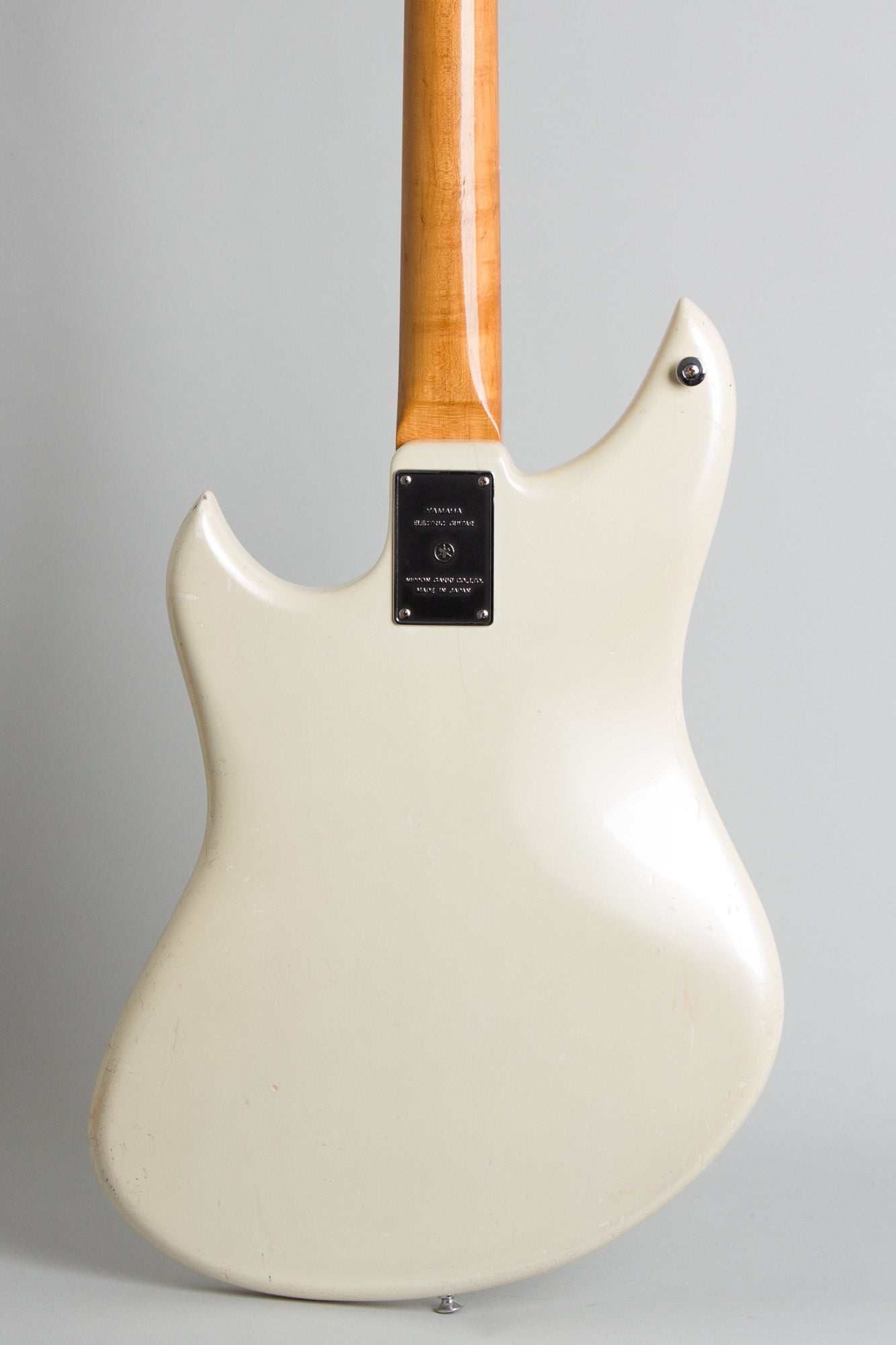 Yamaha SG-2 Solid Body Electric Guitar (1966)
